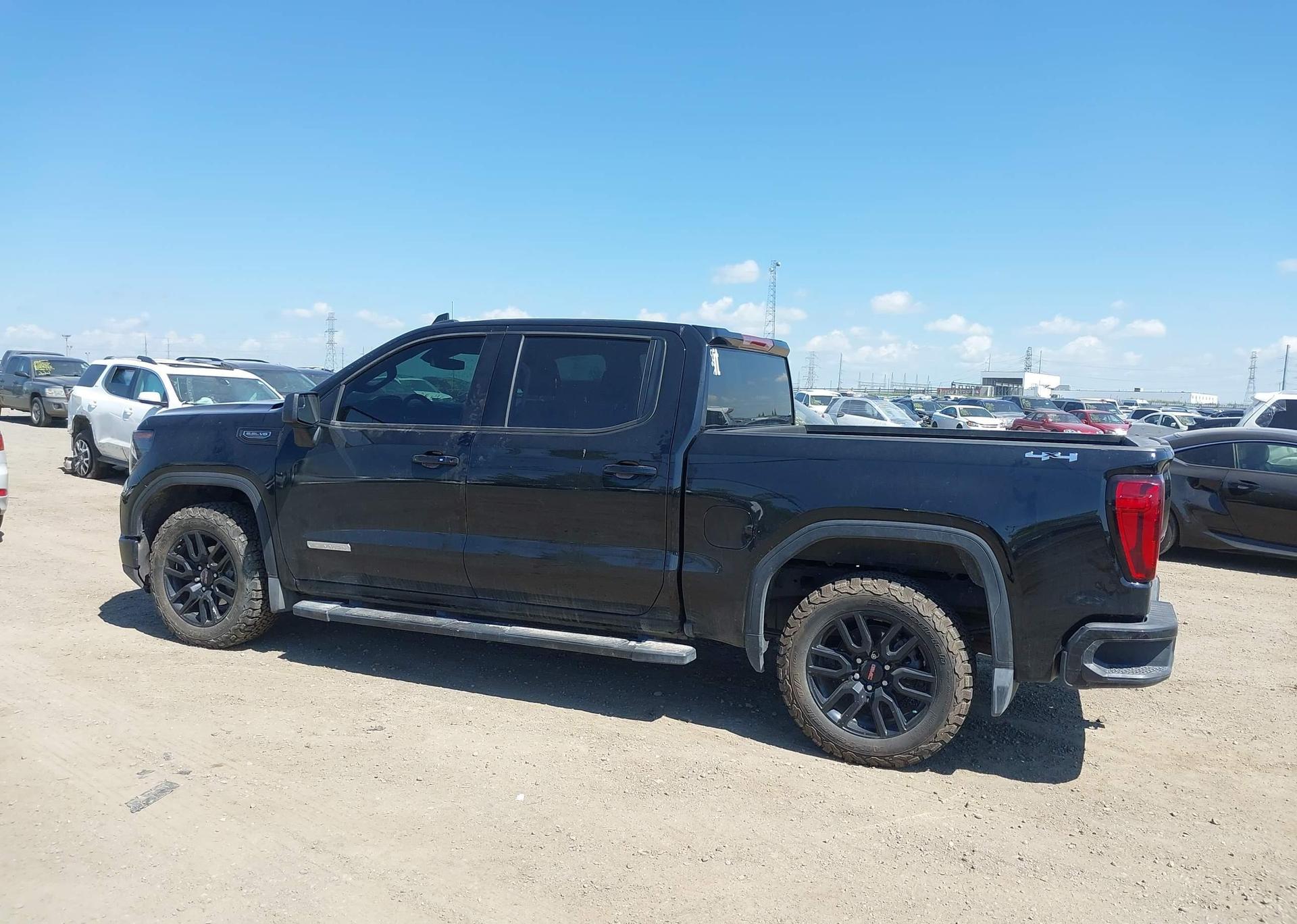 2022 GMC SIERRA K1500 ELEVATION