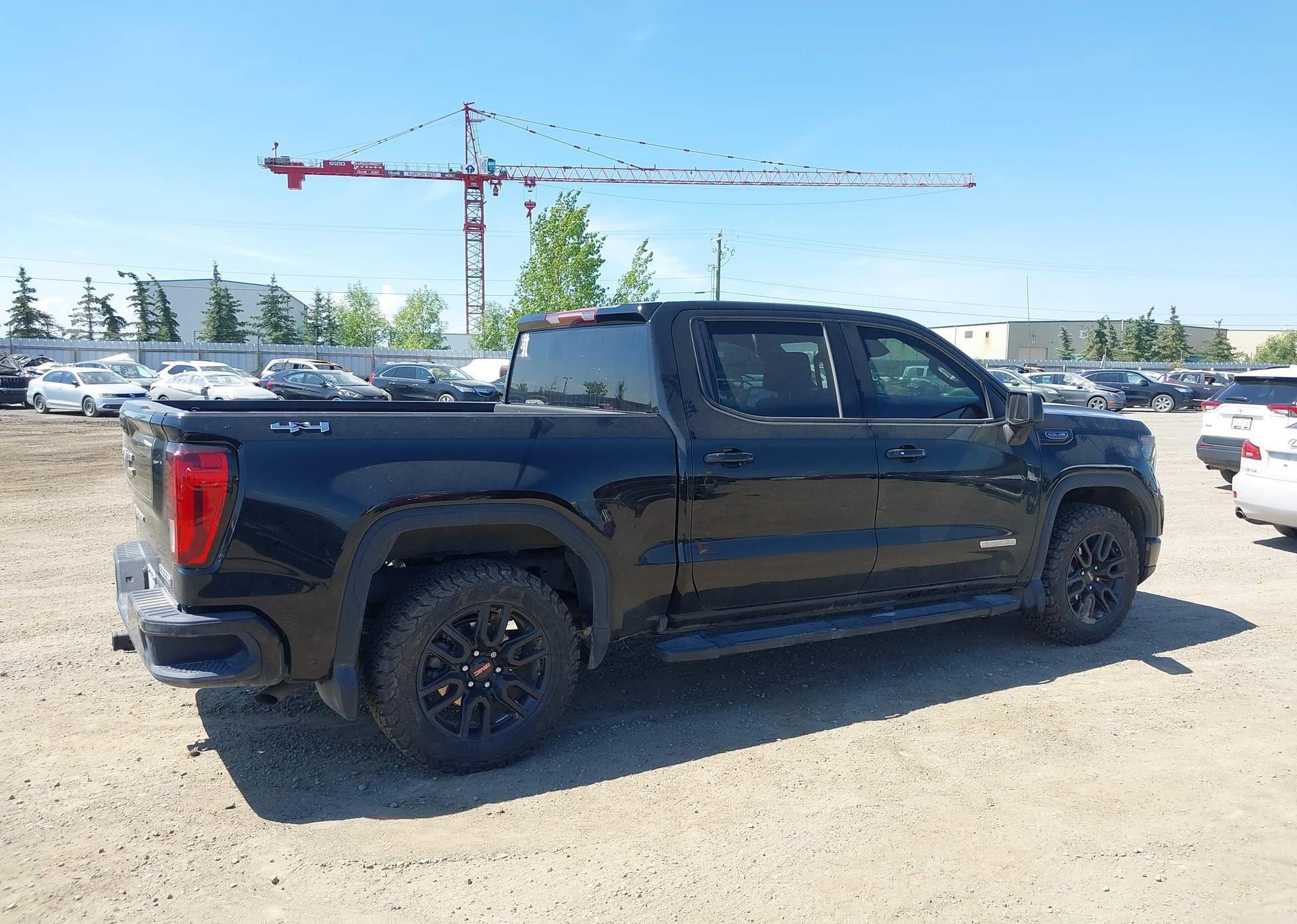 2022 GMC SIERRA K1500 ELEVATION