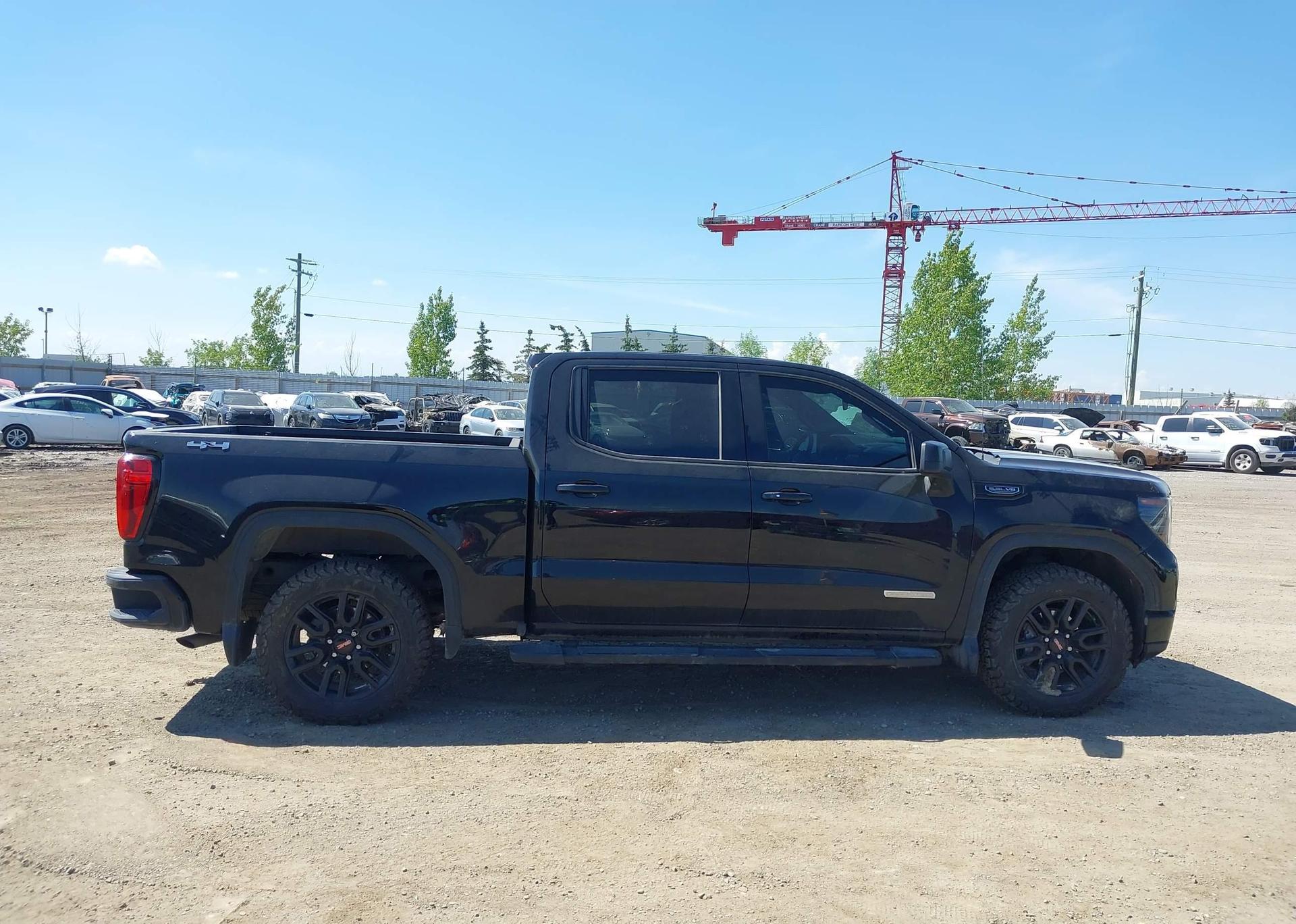 2022 GMC SIERRA K1500 ELEVATION