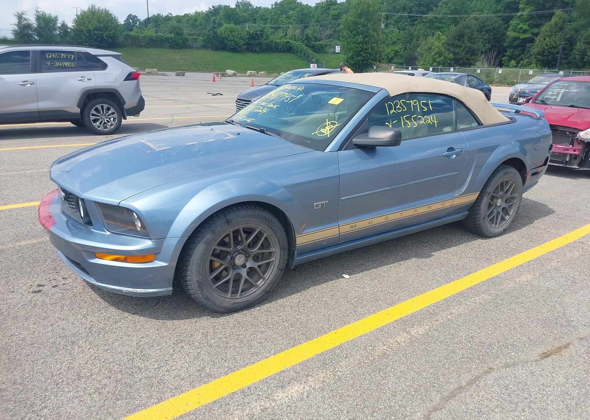 2006 FORD MUSTANG GT