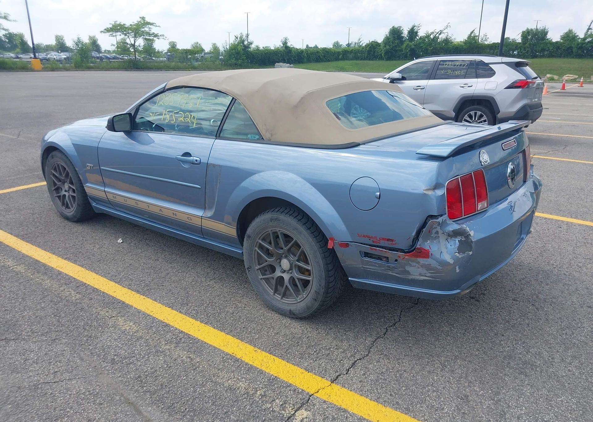2006 FORD MUSTANG GT