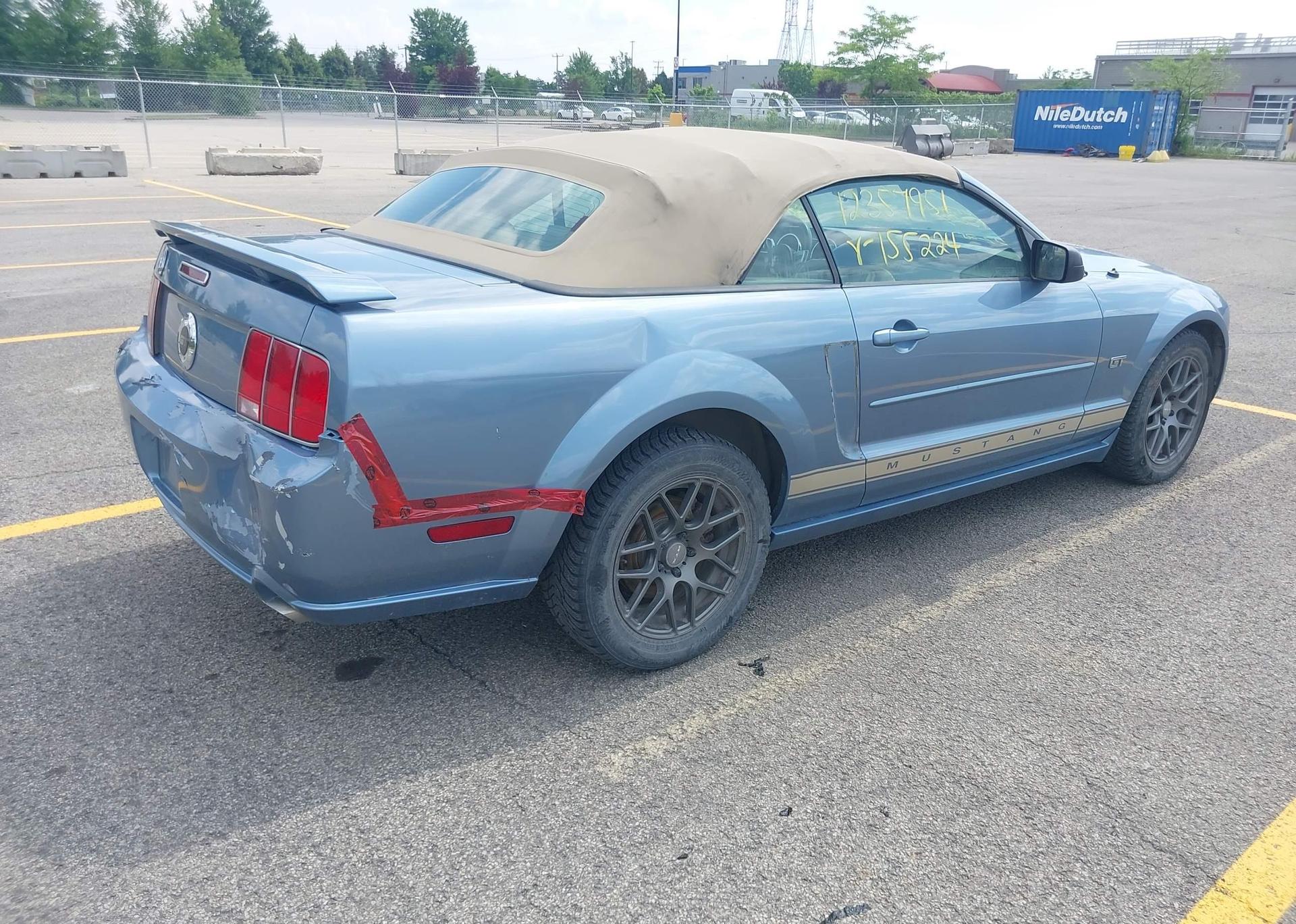 2006 FORD MUSTANG GT