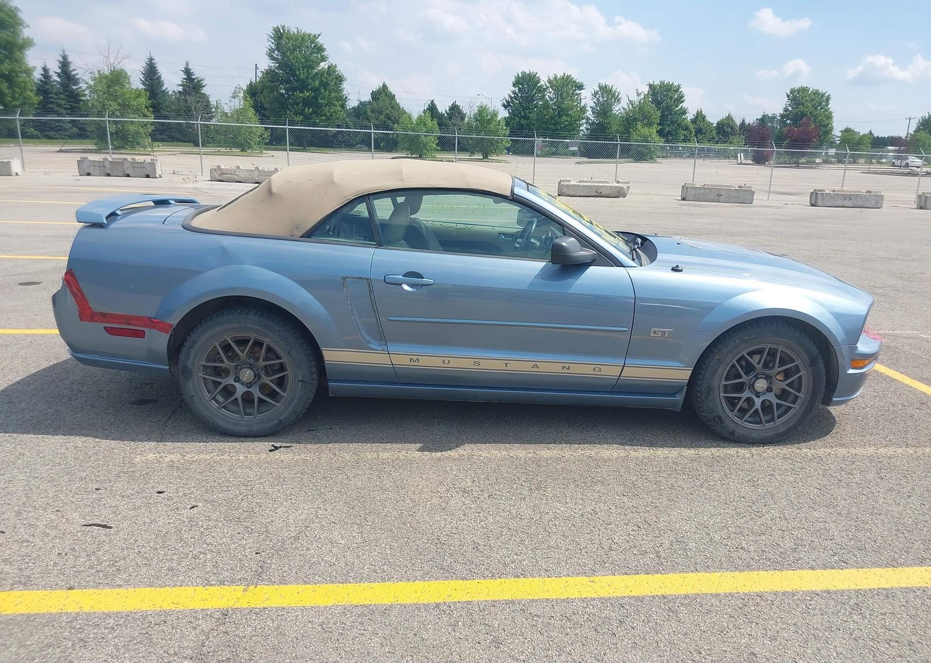 2006 FORD MUSTANG GT