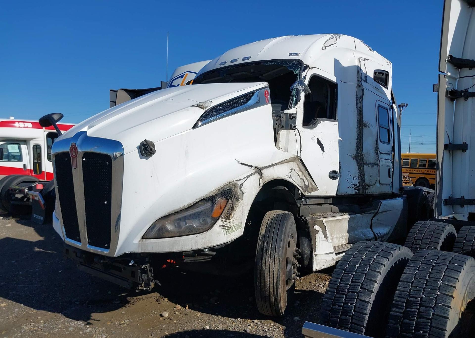 2025 KENWORTH CONSTRUCTION T680