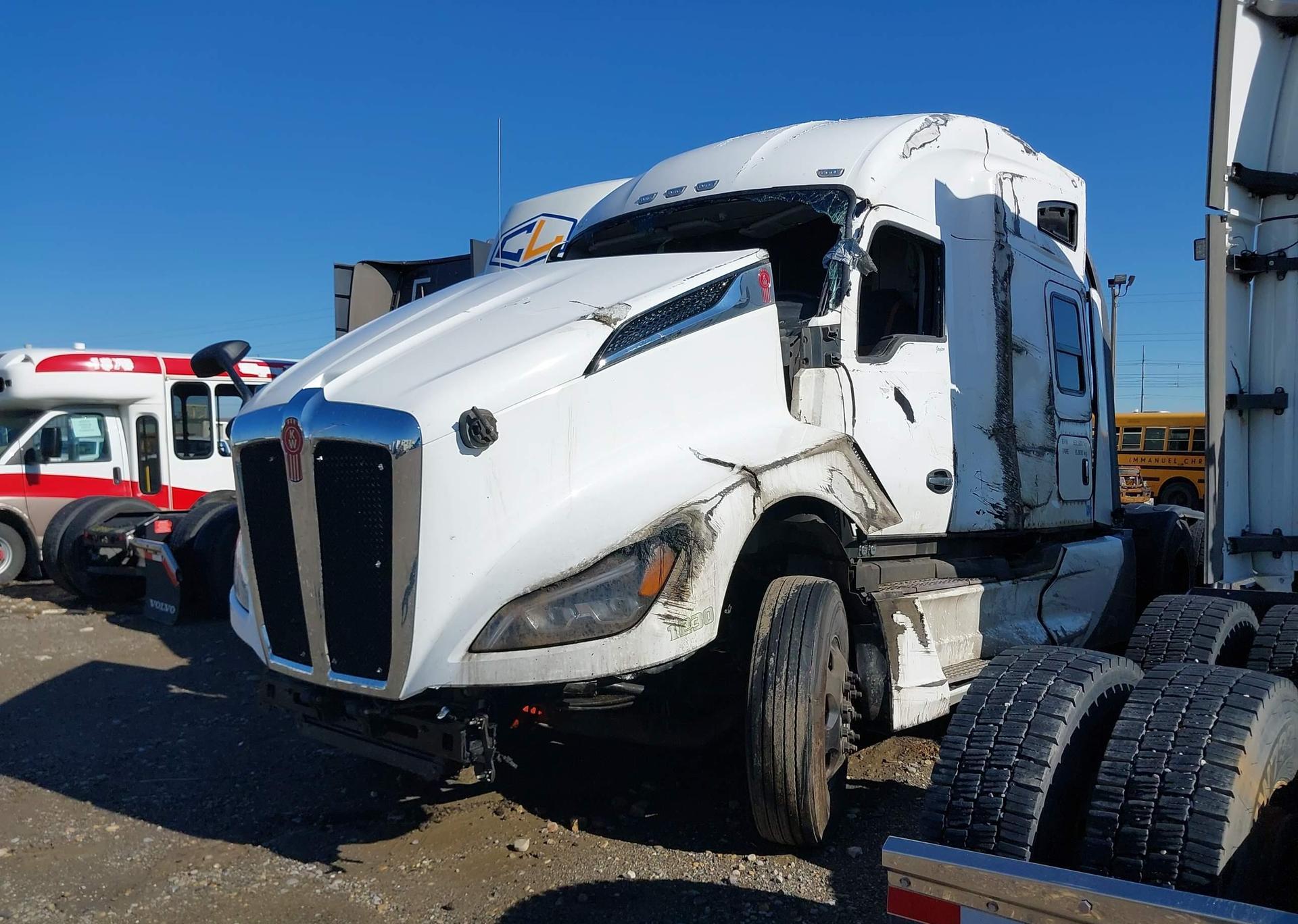 2025 KENWORTH CONSTRUCTION T680