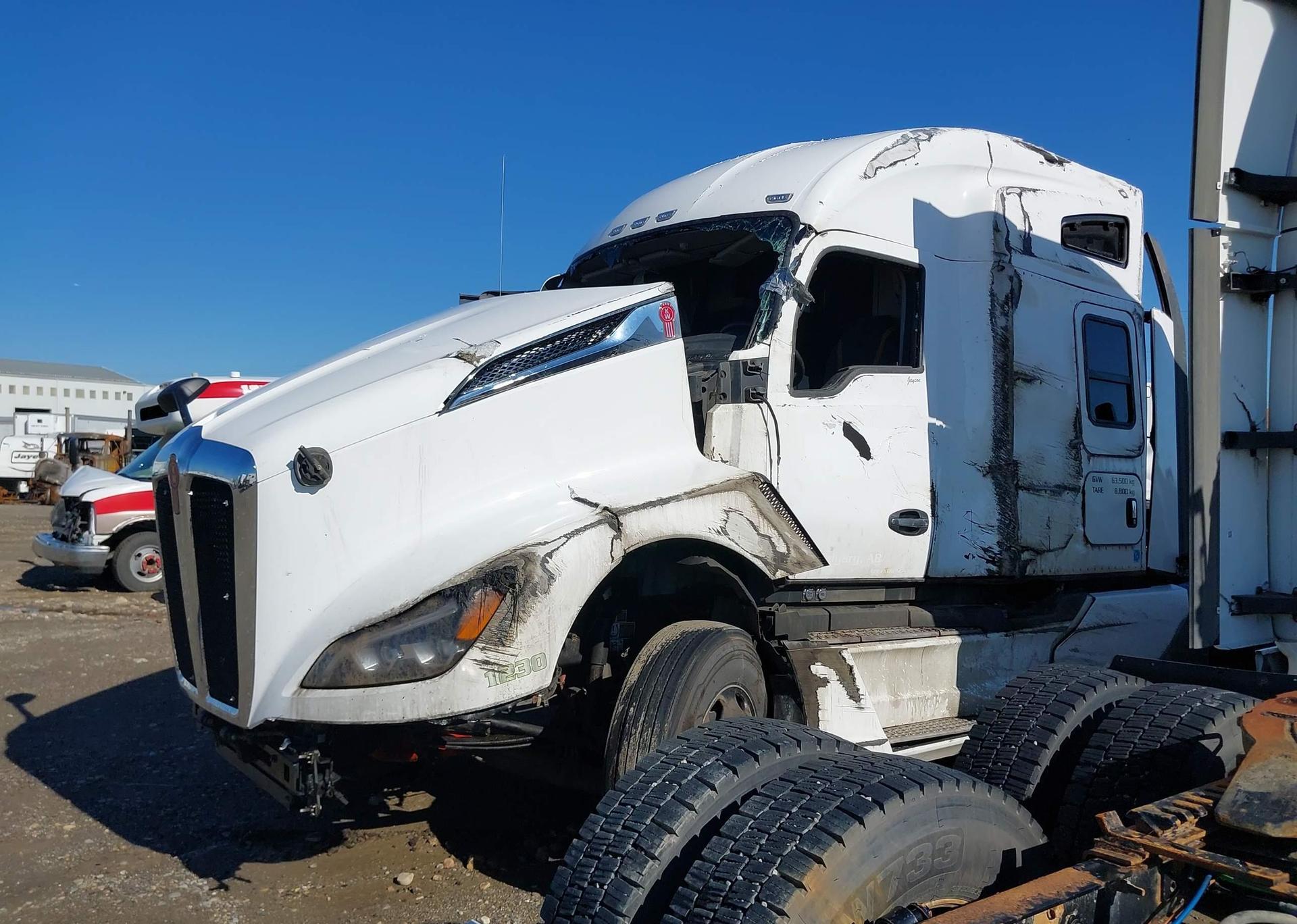 2025 KENWORTH CONSTRUCTION T680