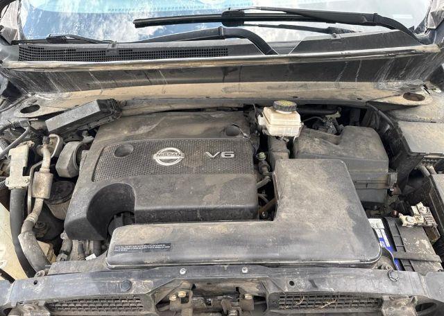 2015 NISSAN PATHFINDER S