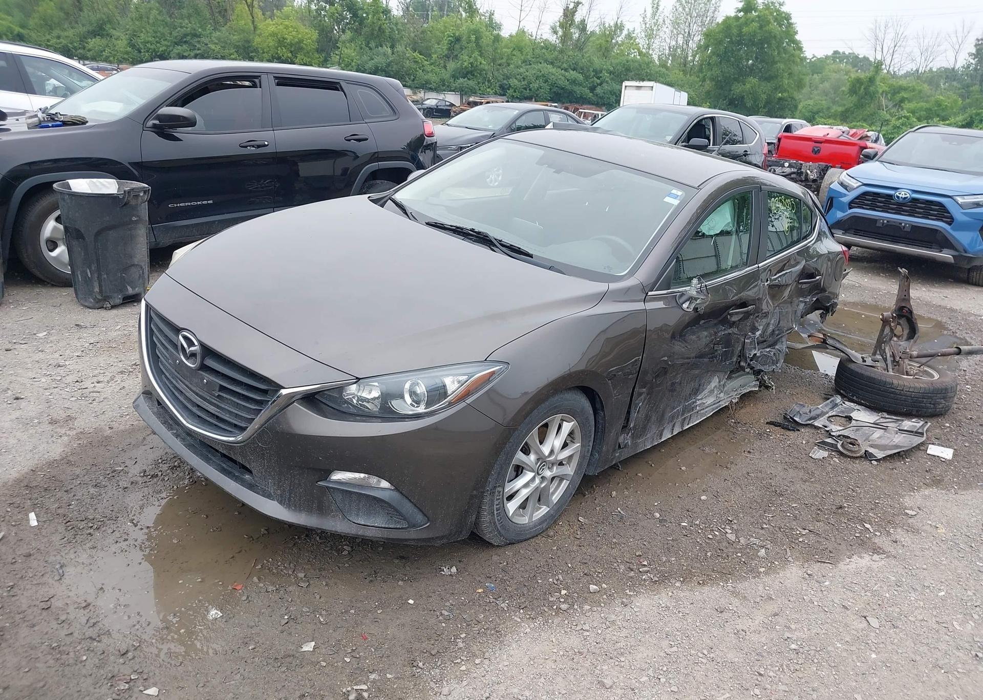 2015 MAZDA 3 TOURING