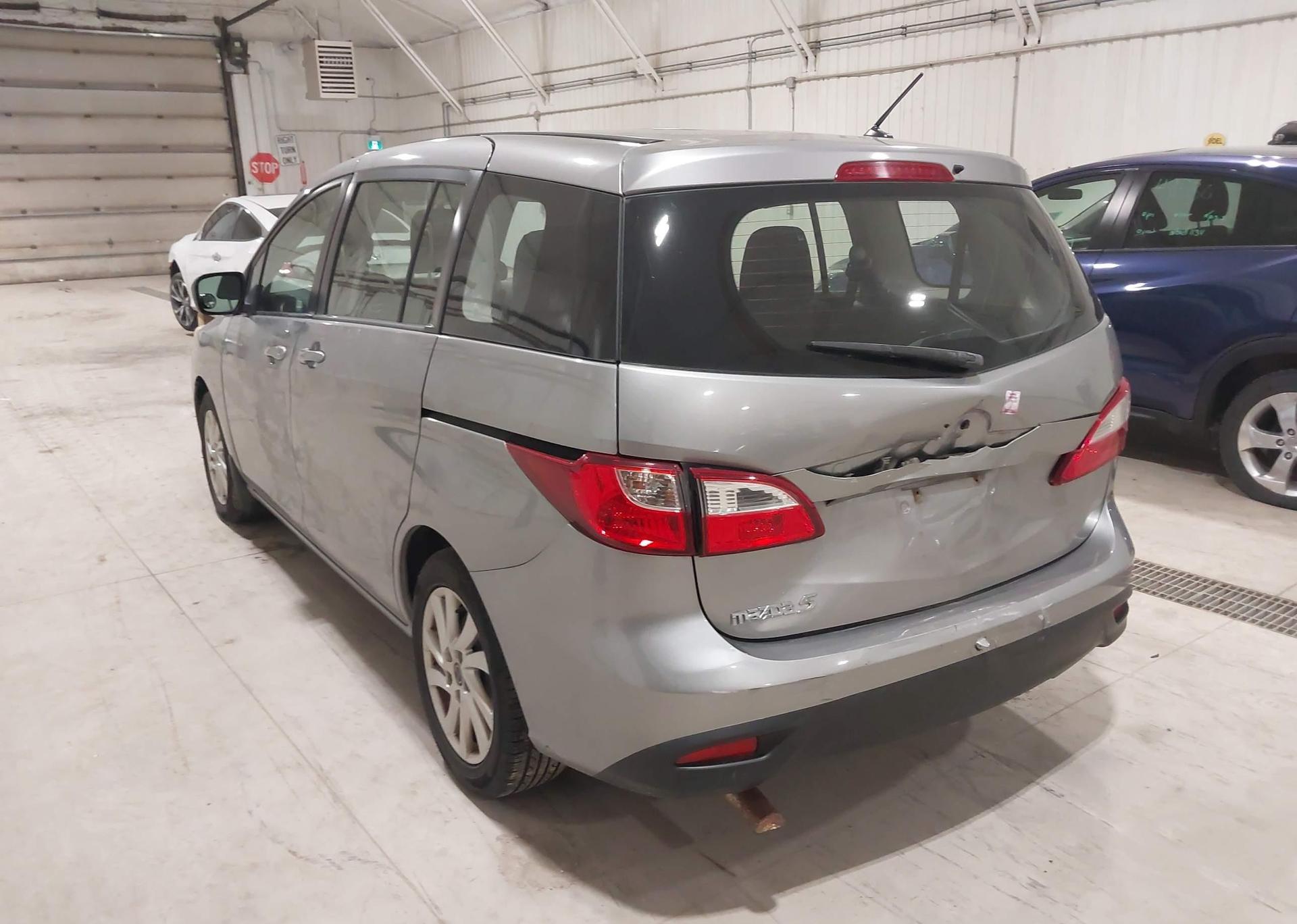 2014 MAZDA MAZDA5 GS