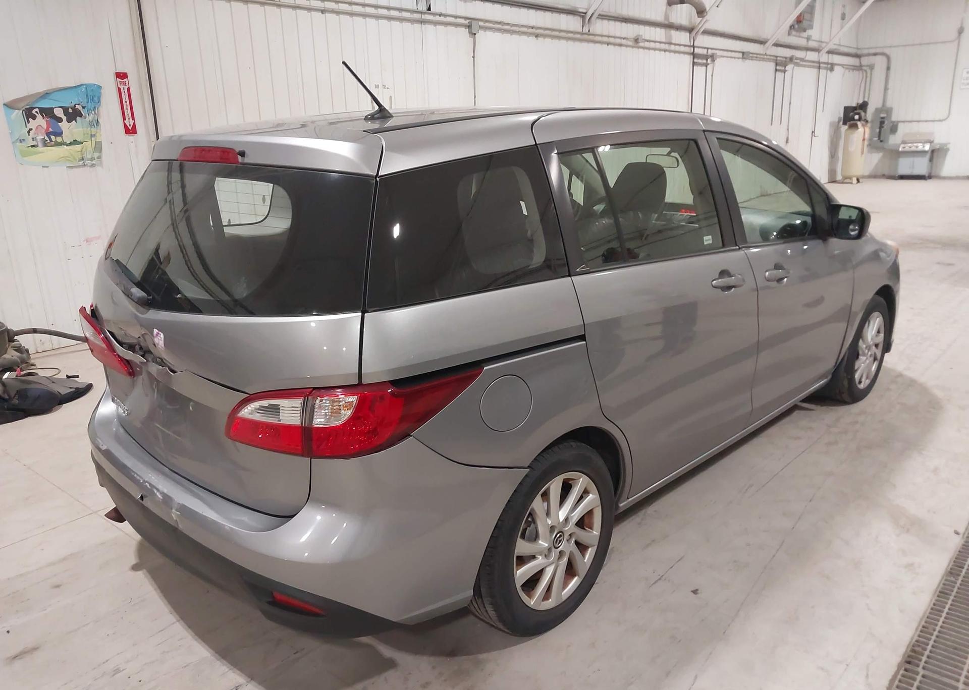 2014 MAZDA MAZDA5 GS