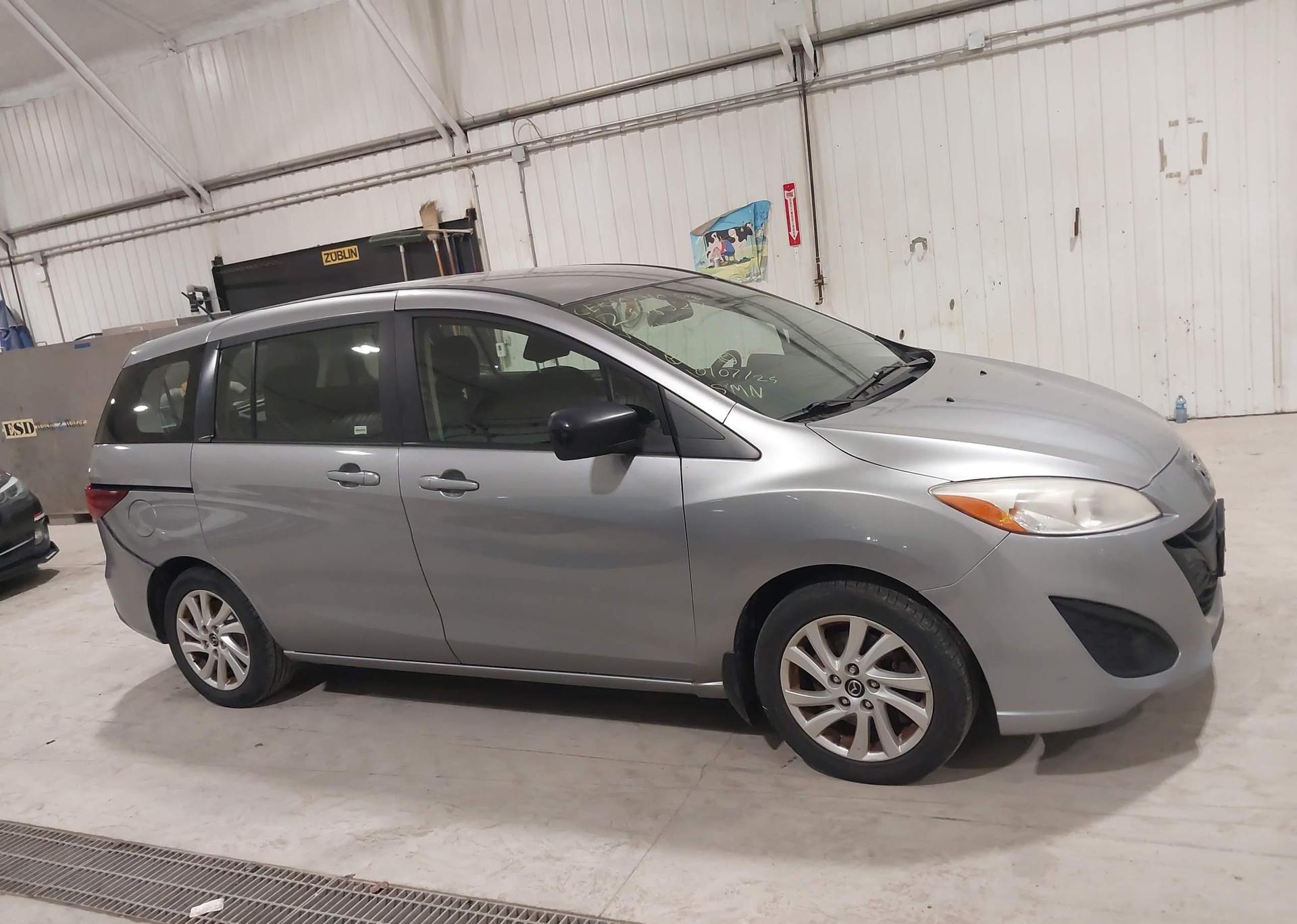 2014 MAZDA MAZDA5 GS