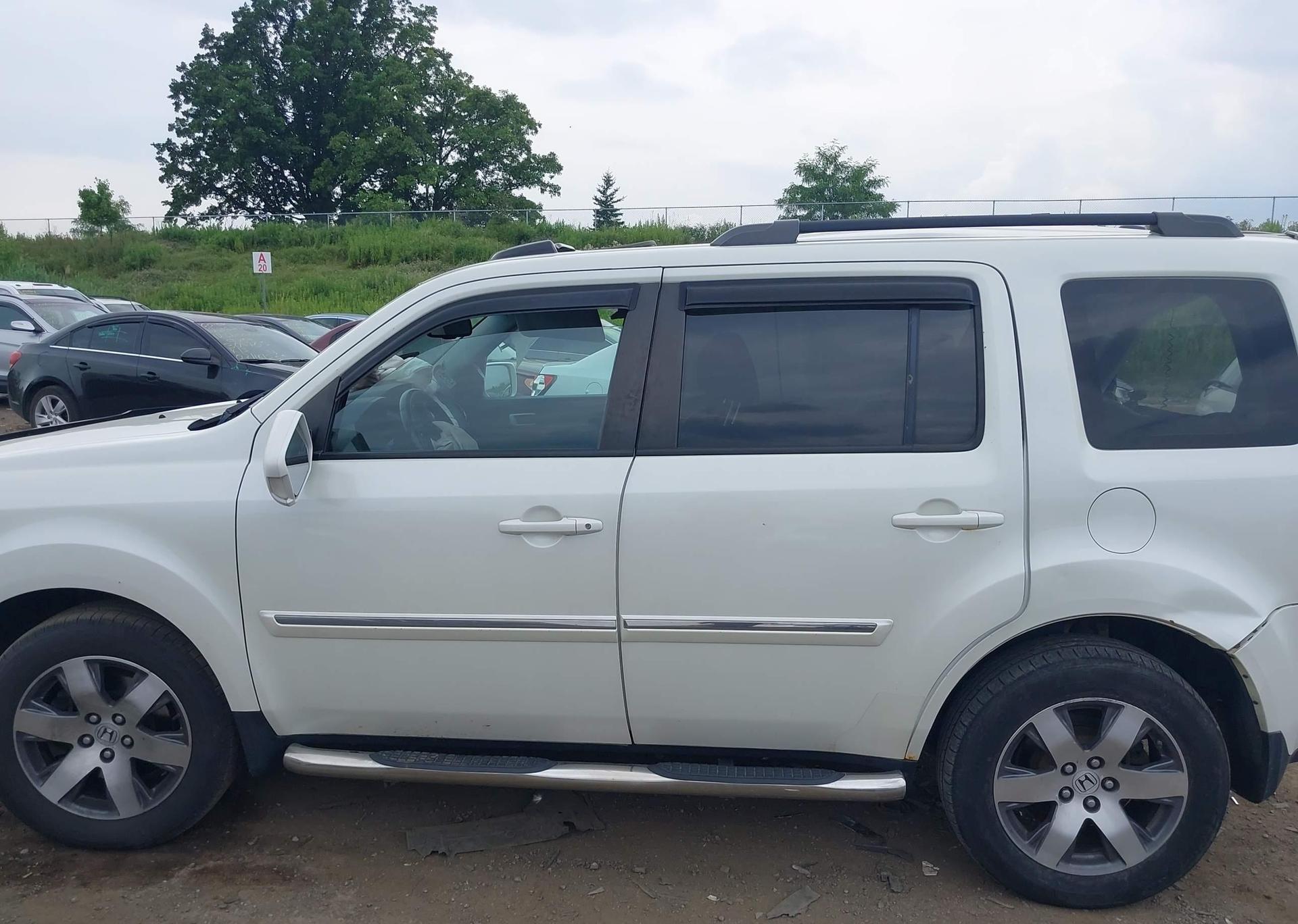 2015 HONDA PILOT