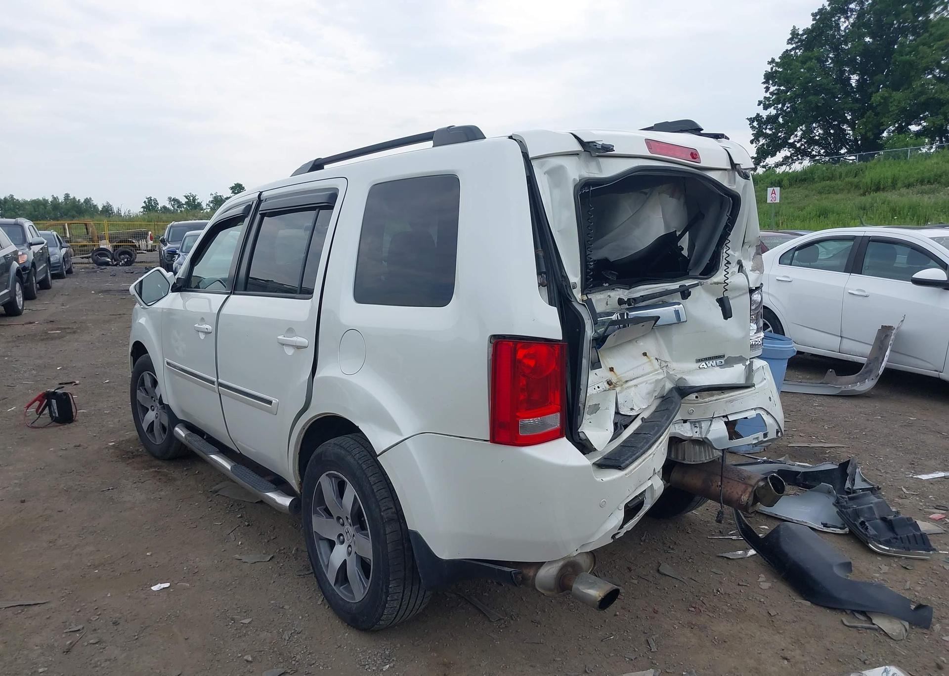 2015 HONDA PILOT