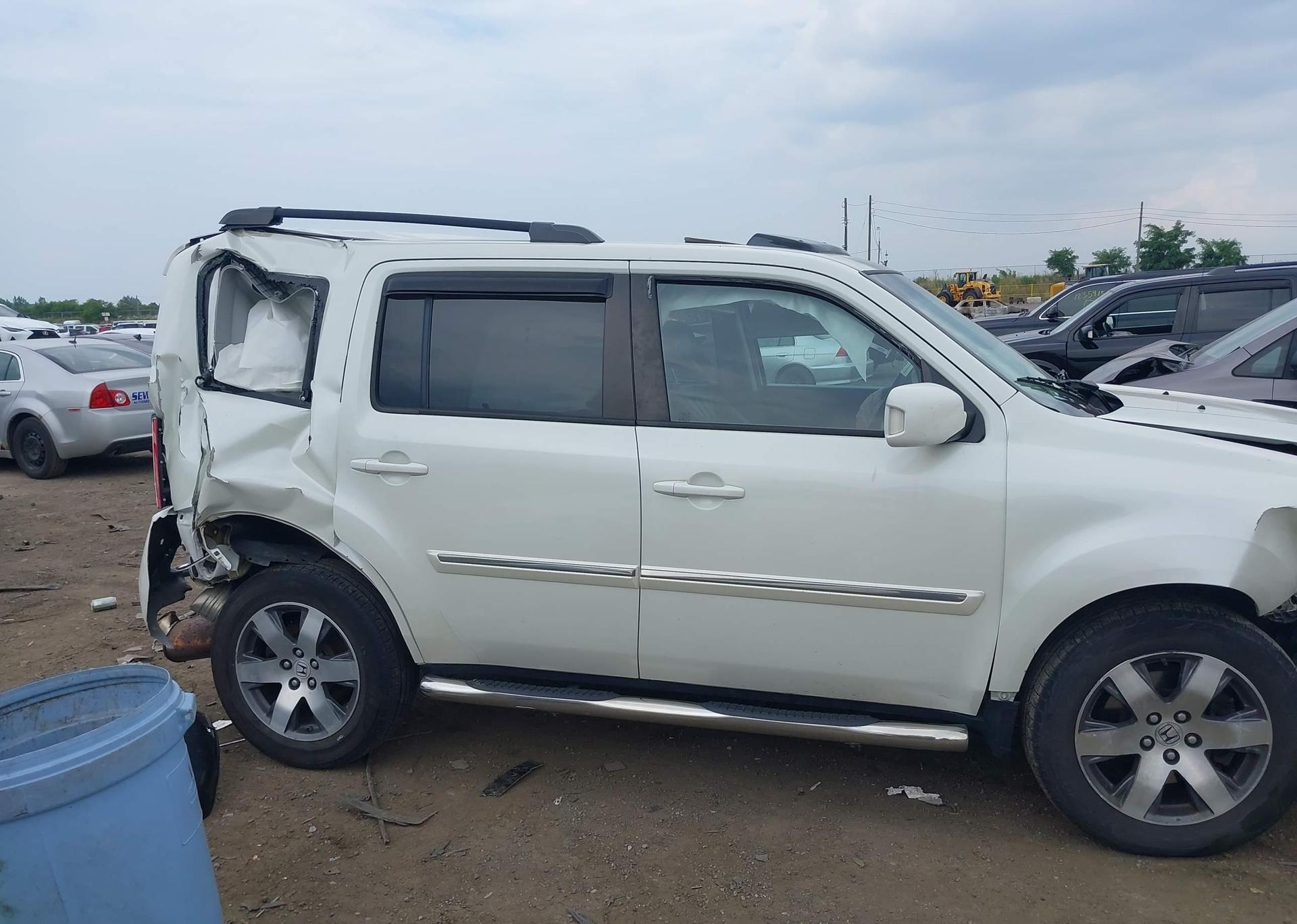 2015 HONDA PILOT