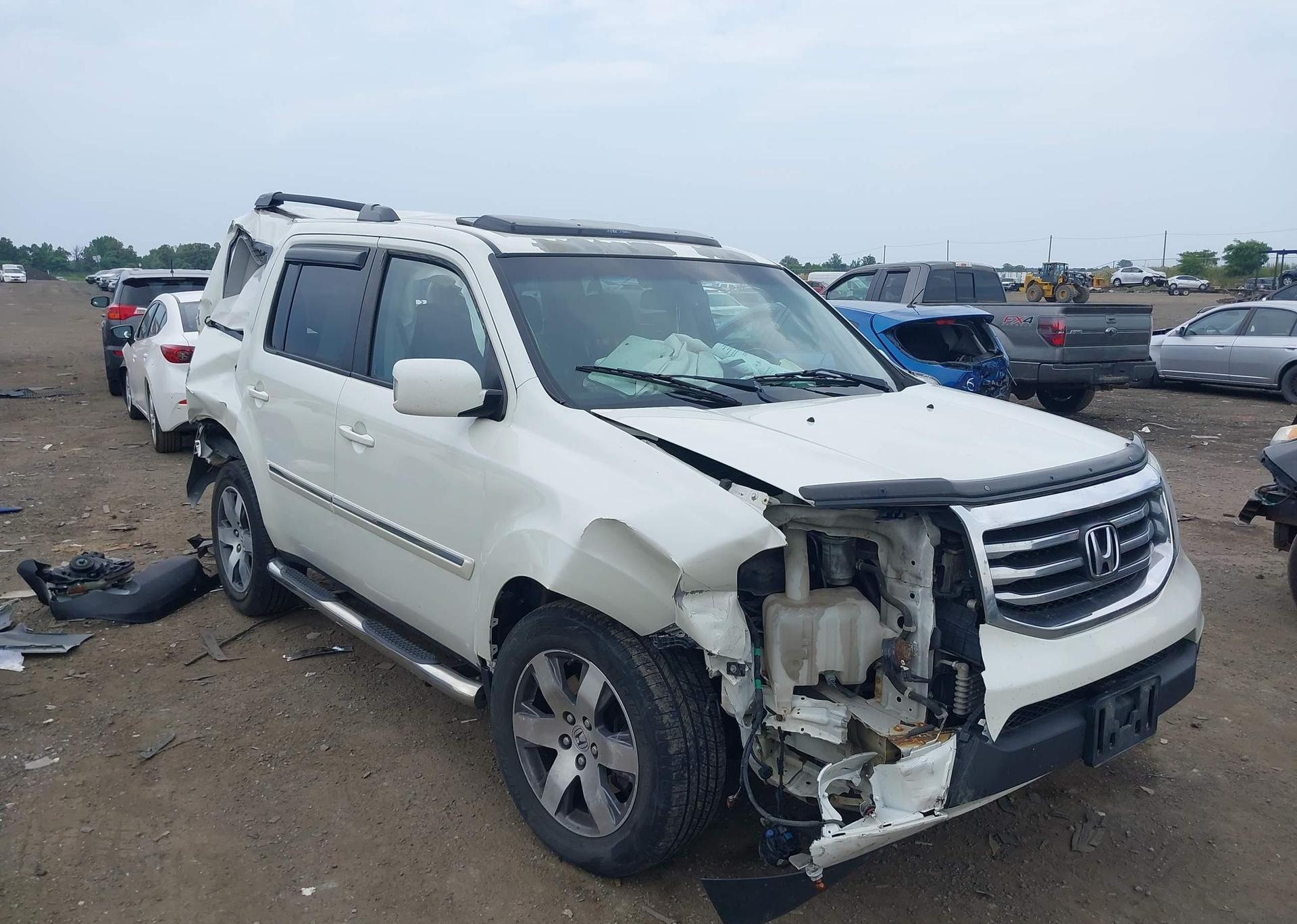 2015 HONDA PILOT