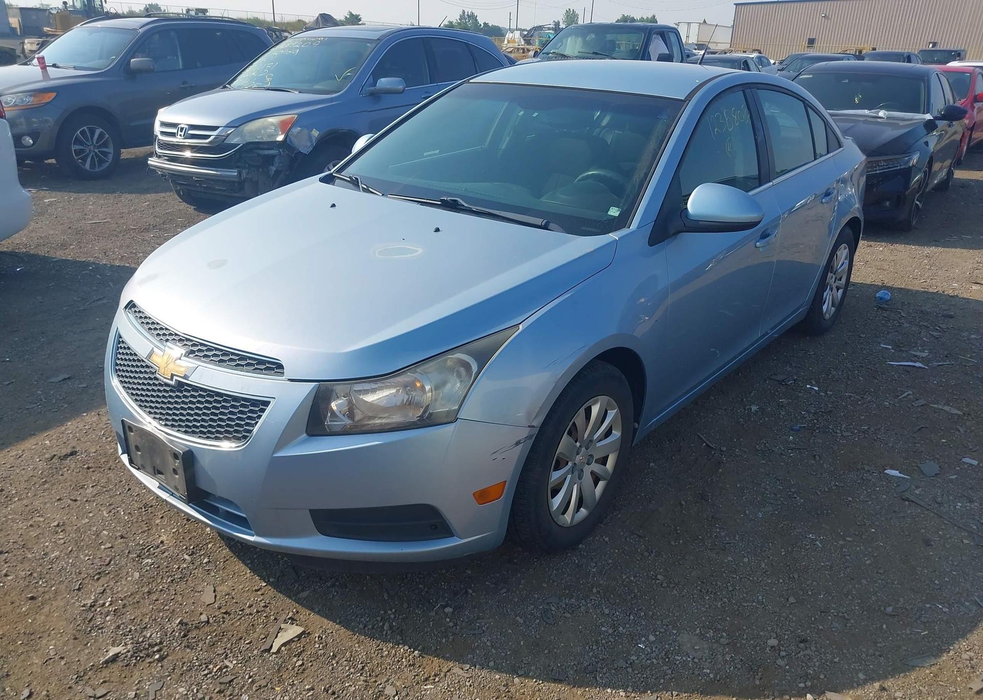 2011 CHEVROLET CRUZE LT