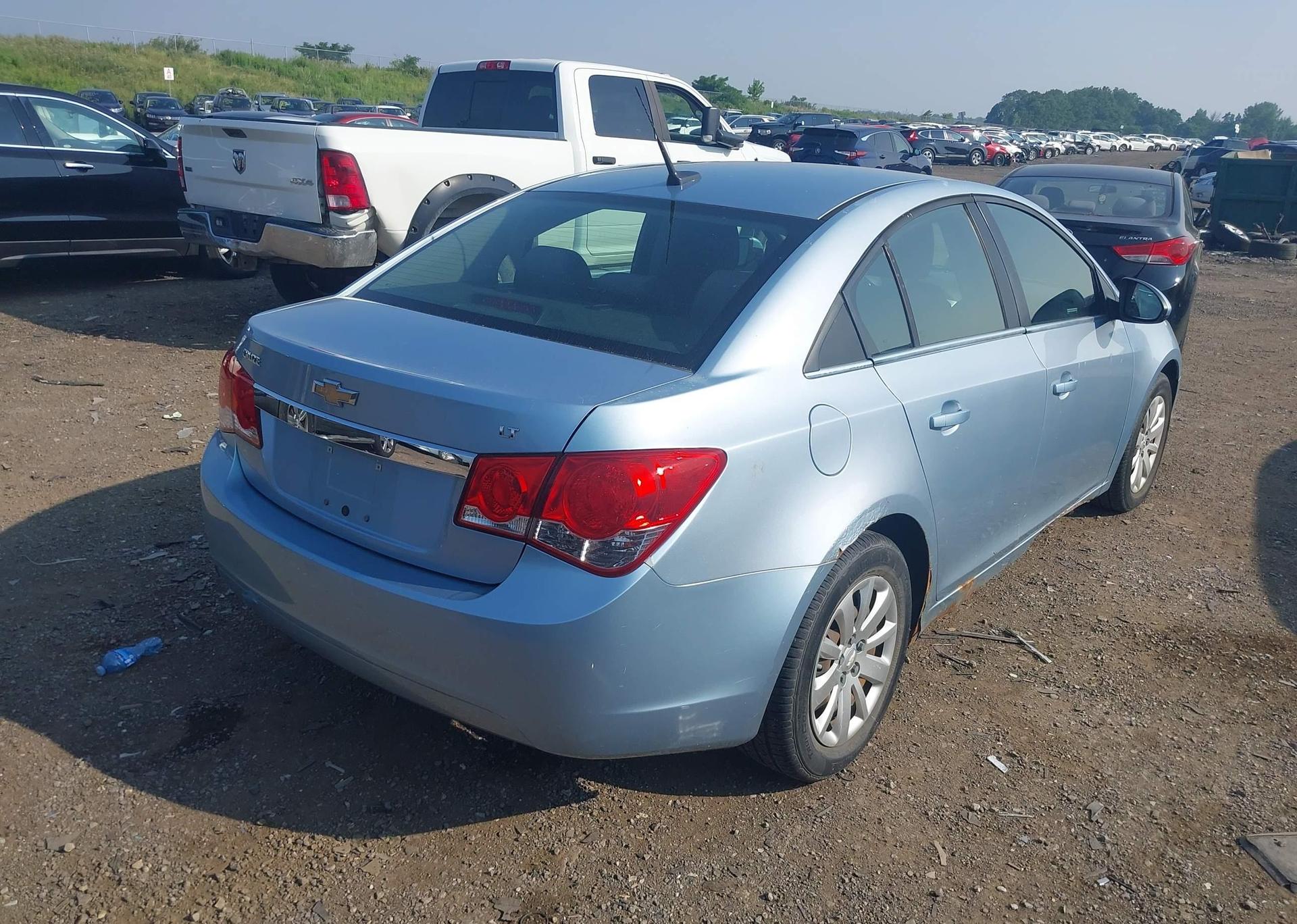 2011 CHEVROLET CRUZE LT