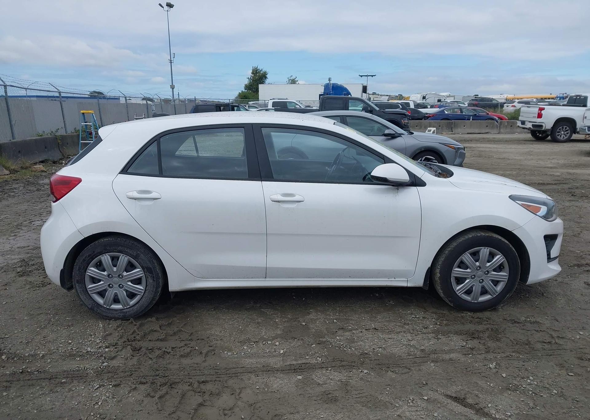 2022 KIA RIO S