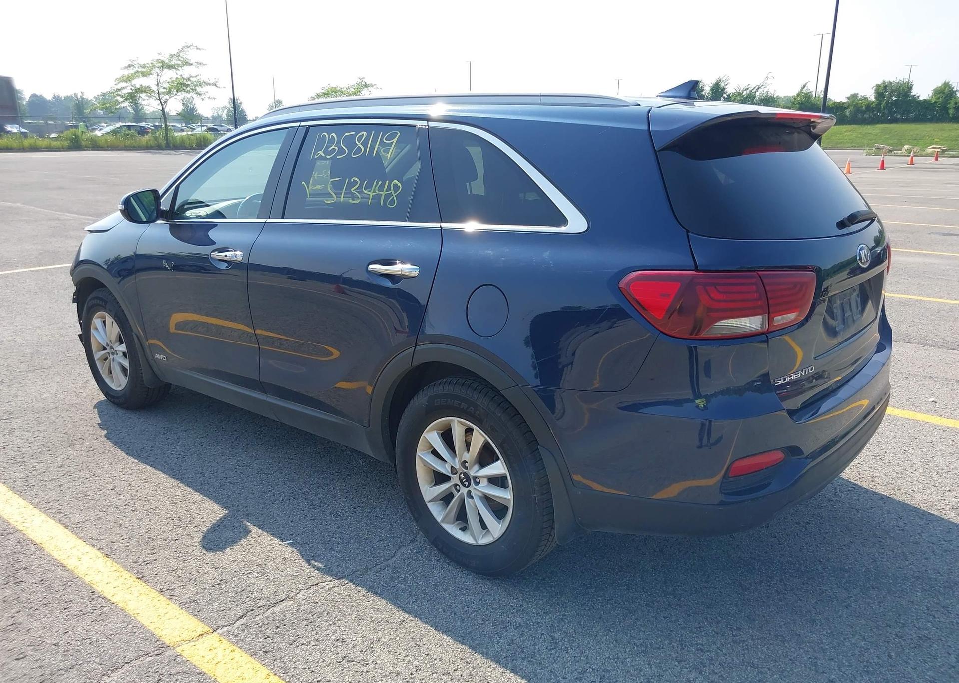2019 KIA SORENTO 2.4L LX