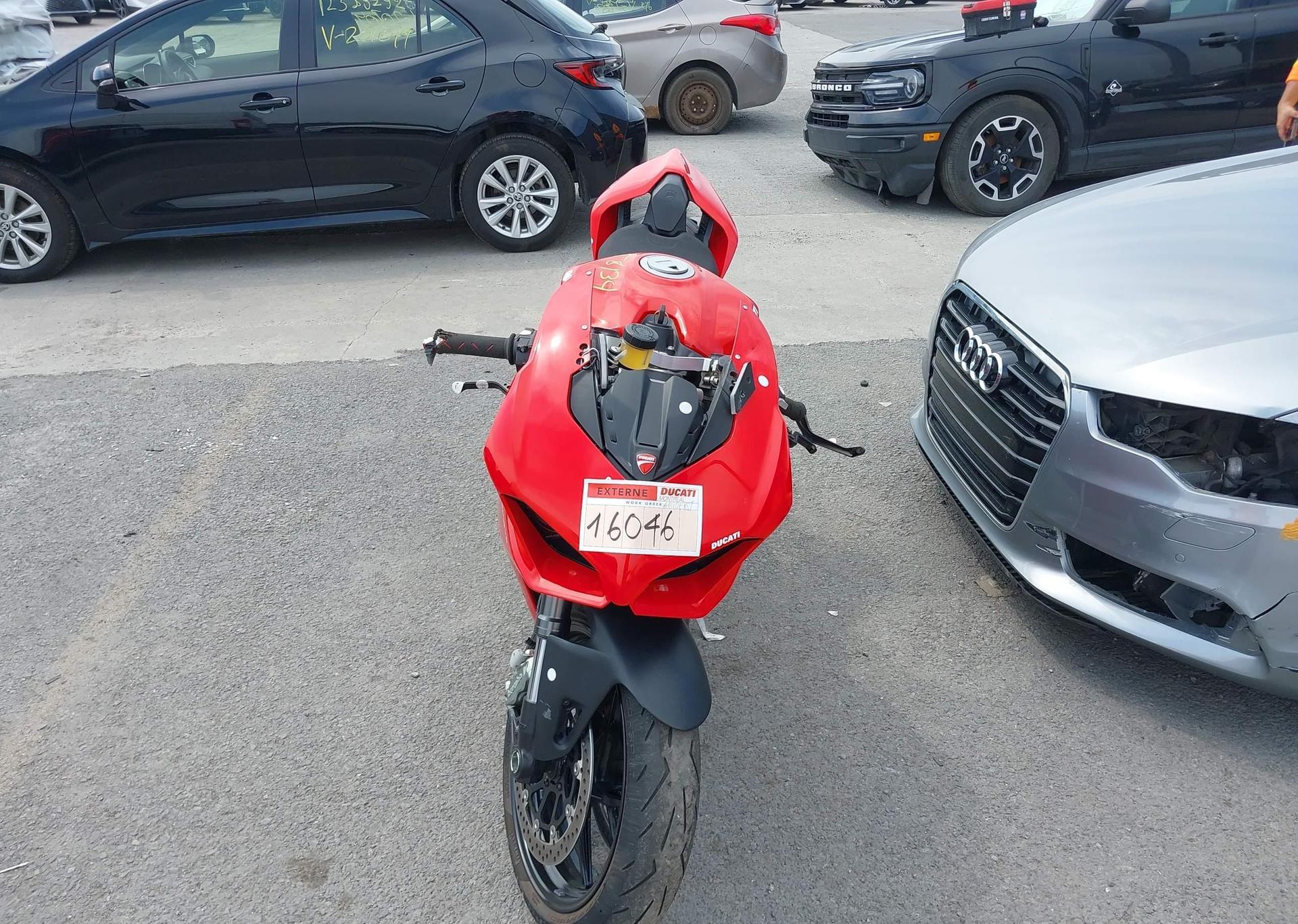 2020 DUCATI PANIGALE V2