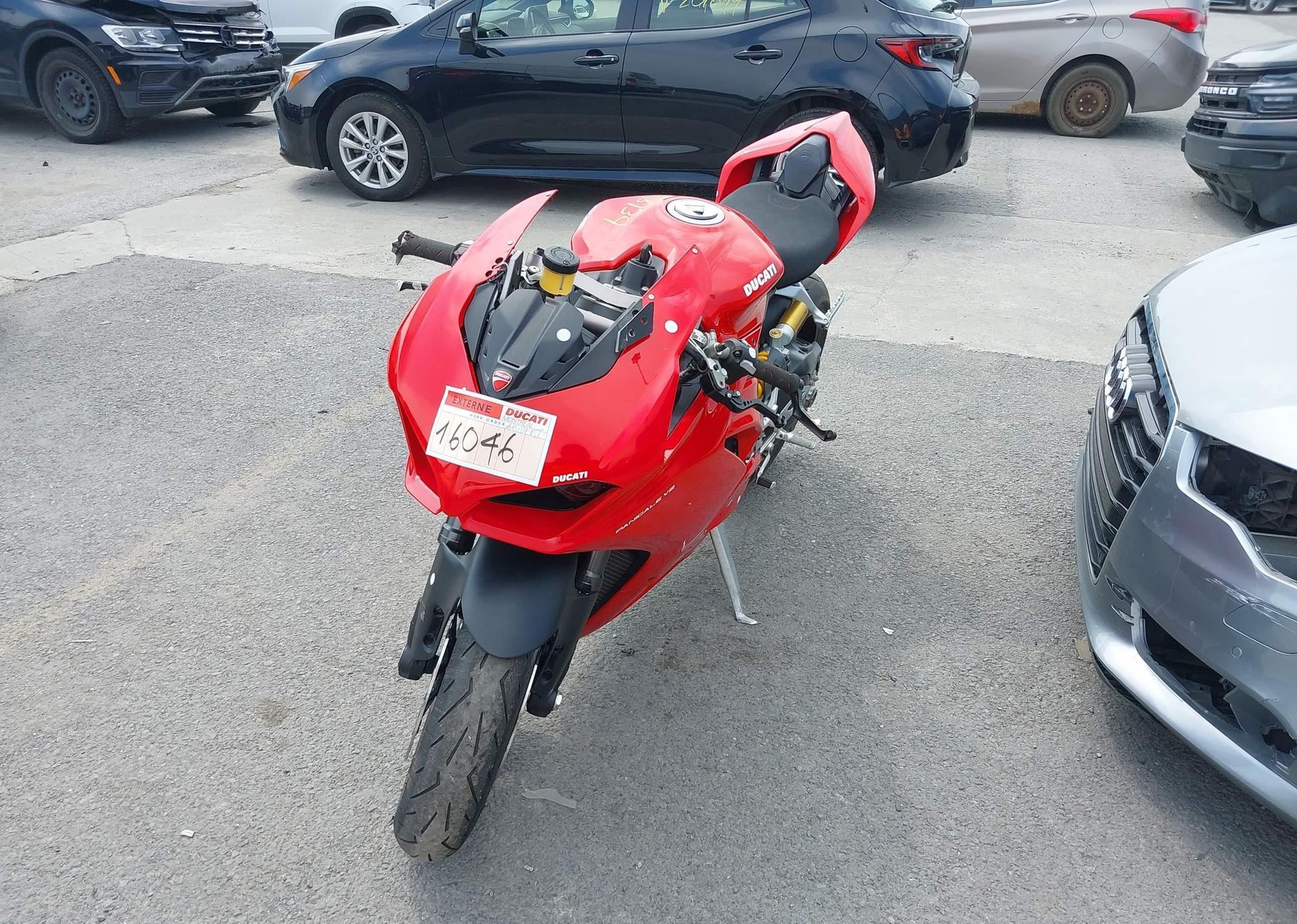 2020 DUCATI PANIGALE V2