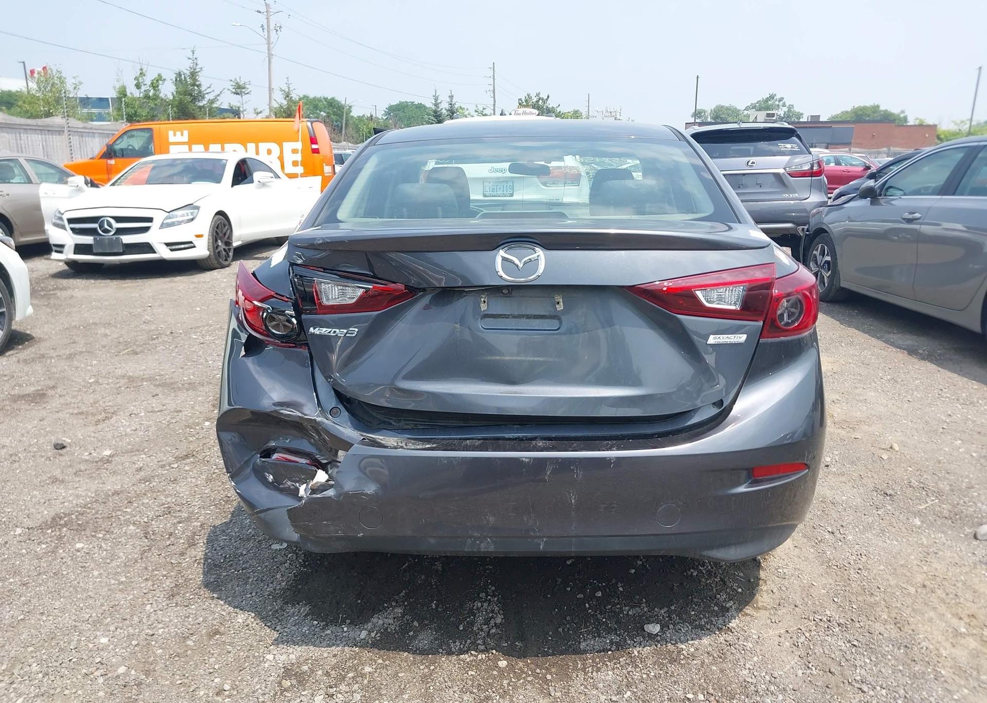 2015 MAZDA 3 TOURING