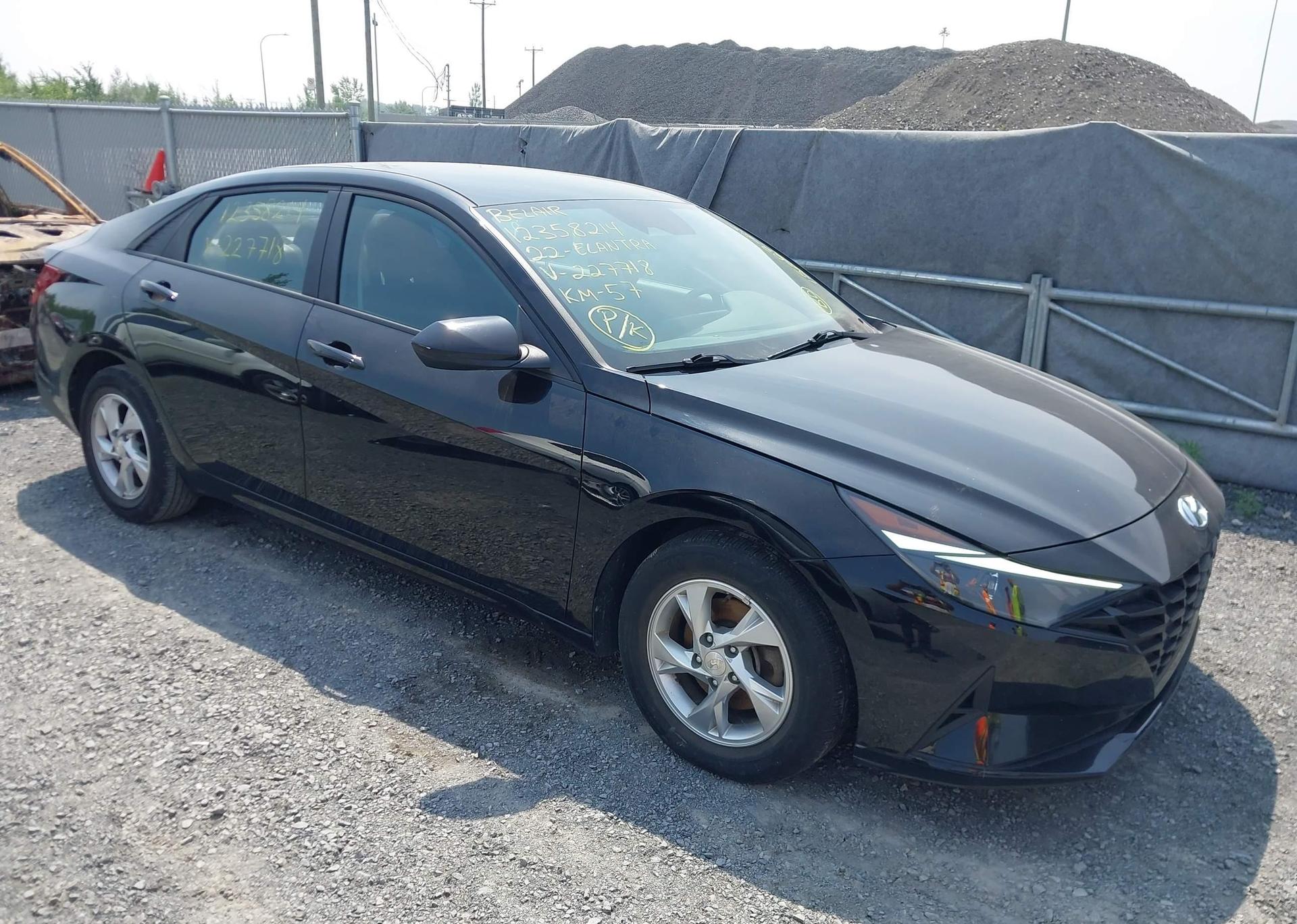 2022 HYUNDAI ELANTRA