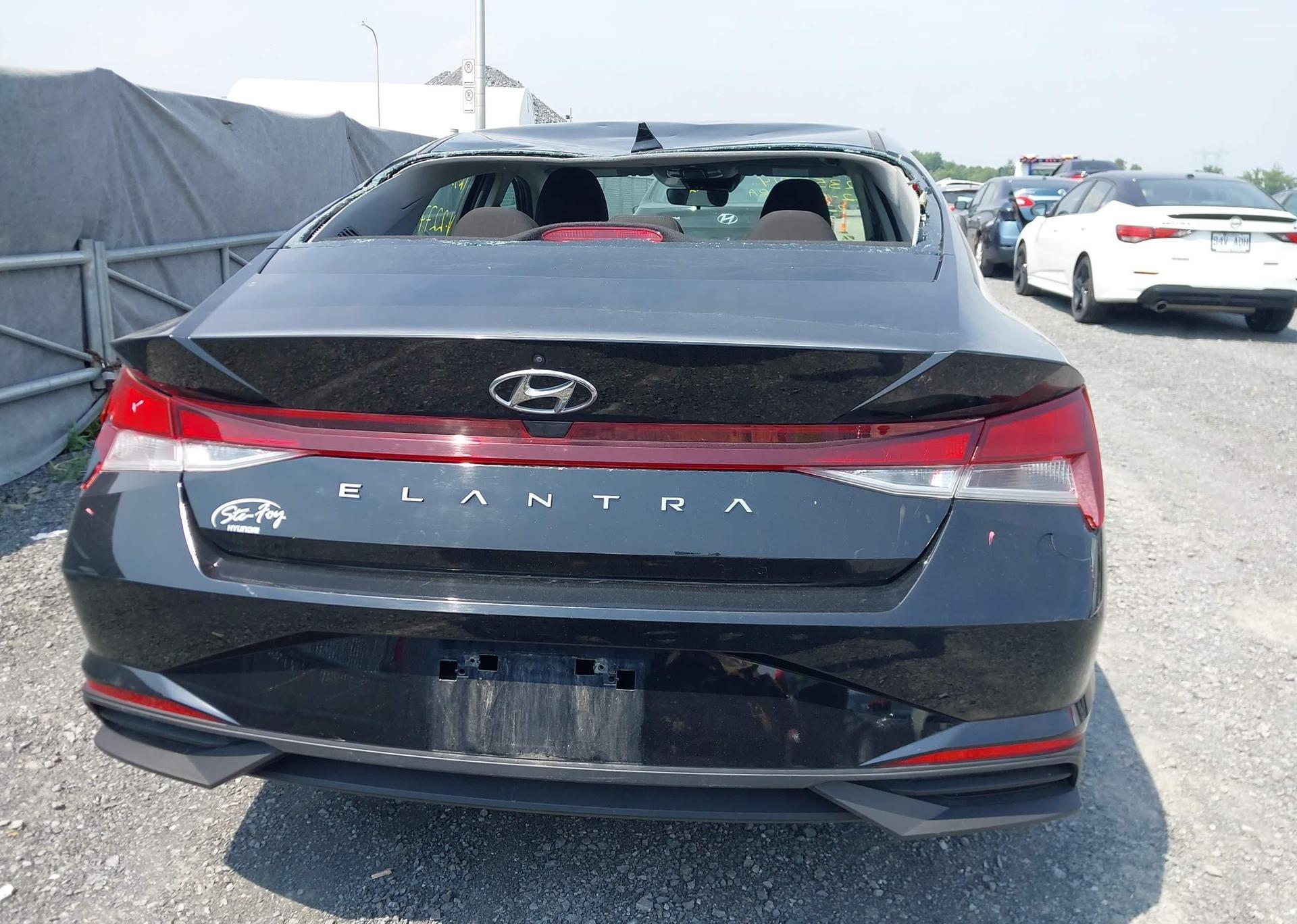2022 HYUNDAI ELANTRA