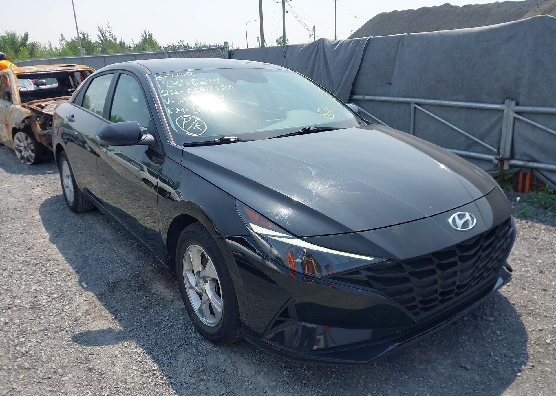 2022 HYUNDAI ELANTRA