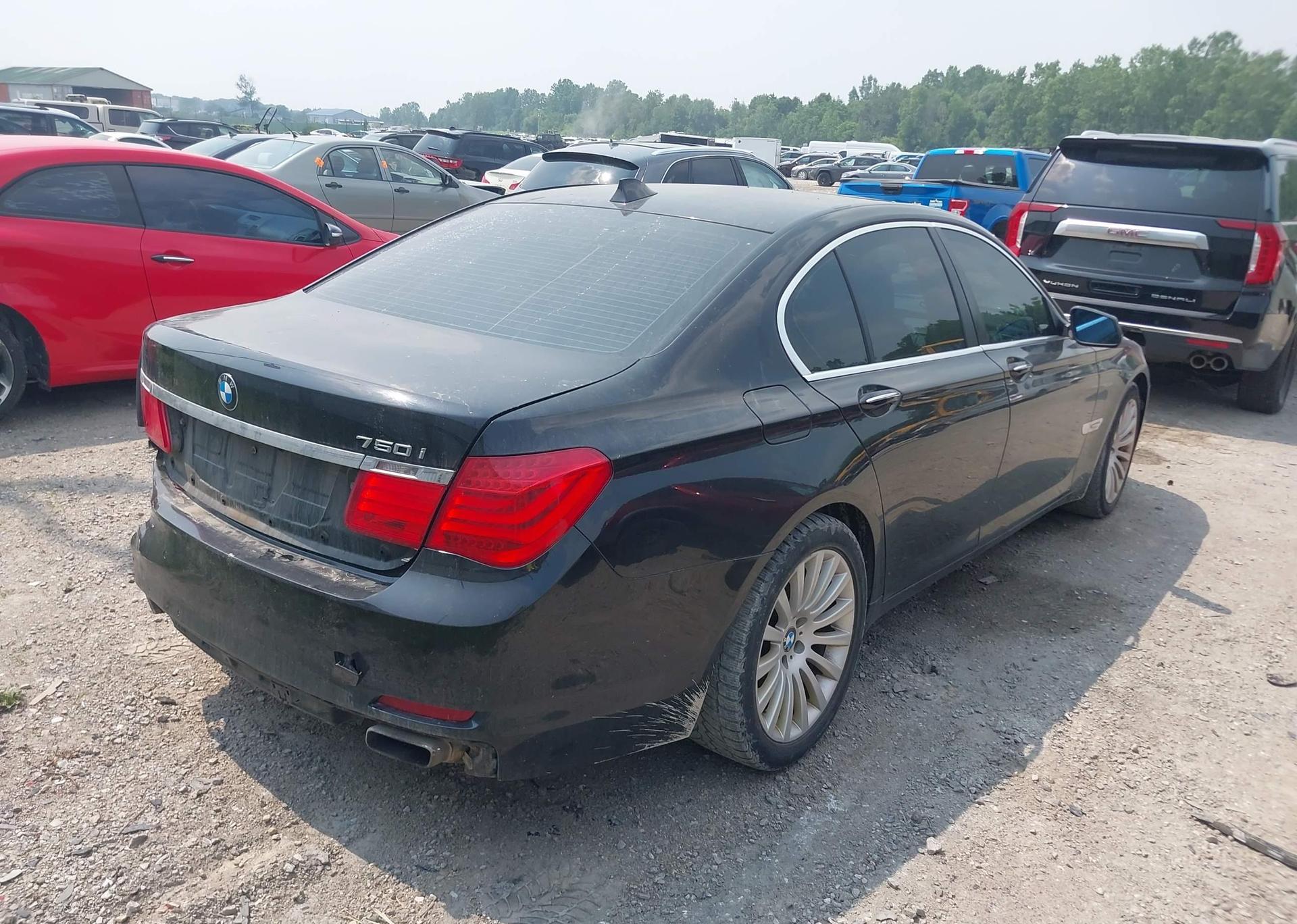 2009 BMW 750I