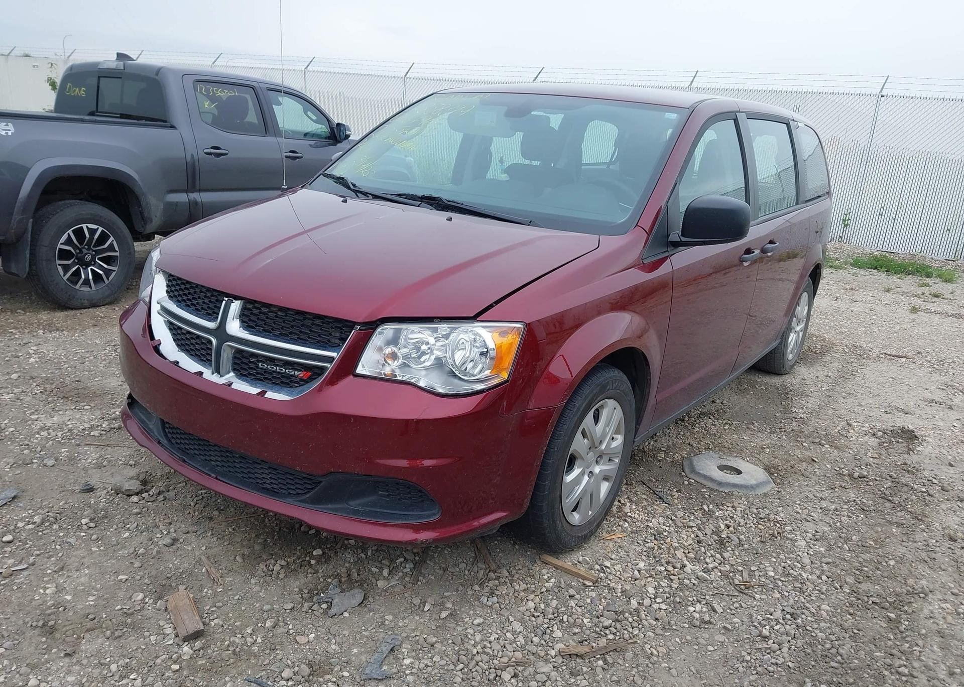 2020 DODGE GRAND CARAVAN SE