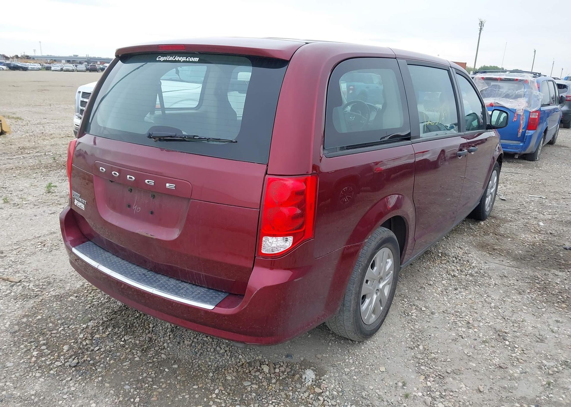 2020 DODGE GRAND CARAVAN SE