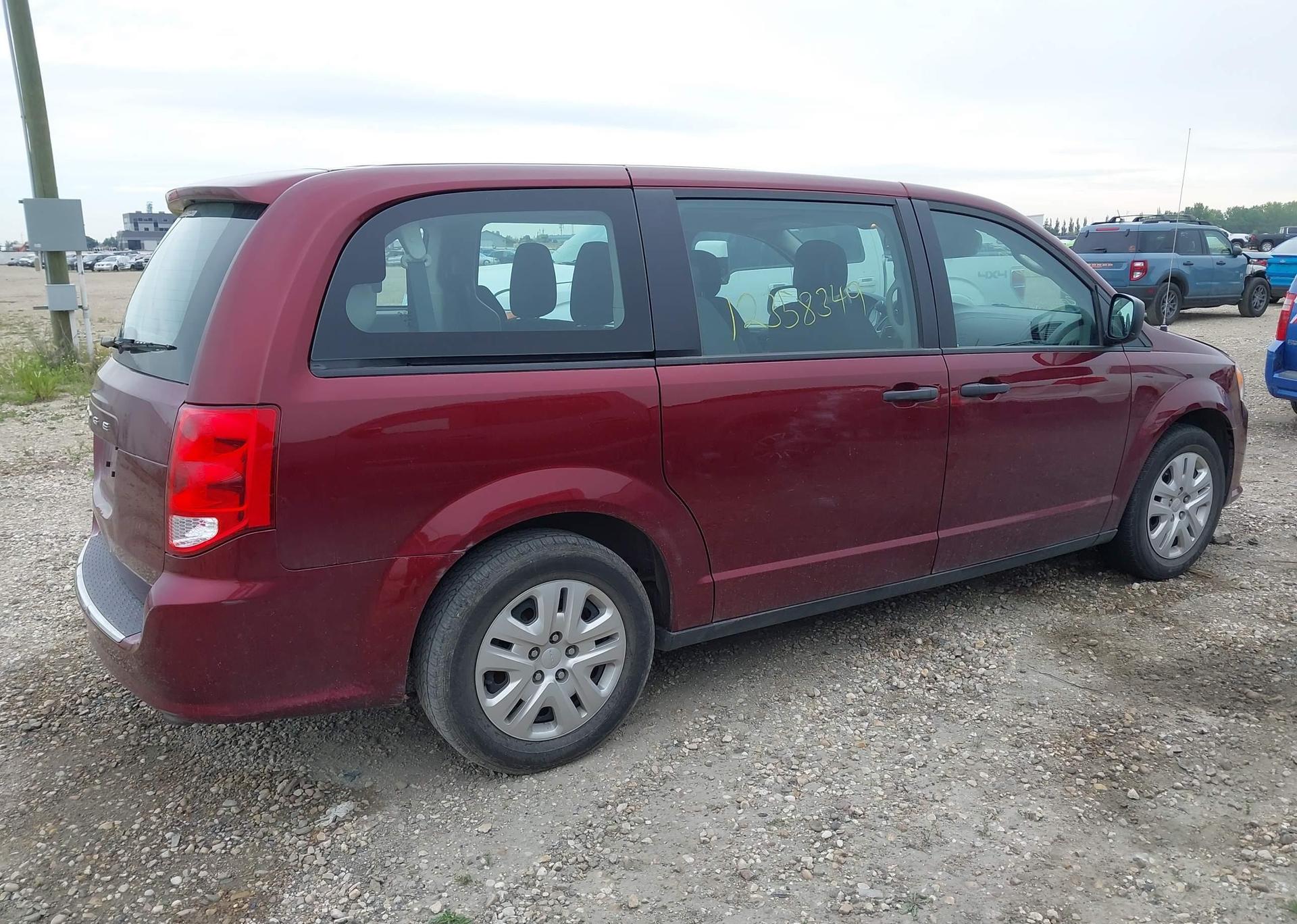 2020 DODGE GRAND CARAVAN SE