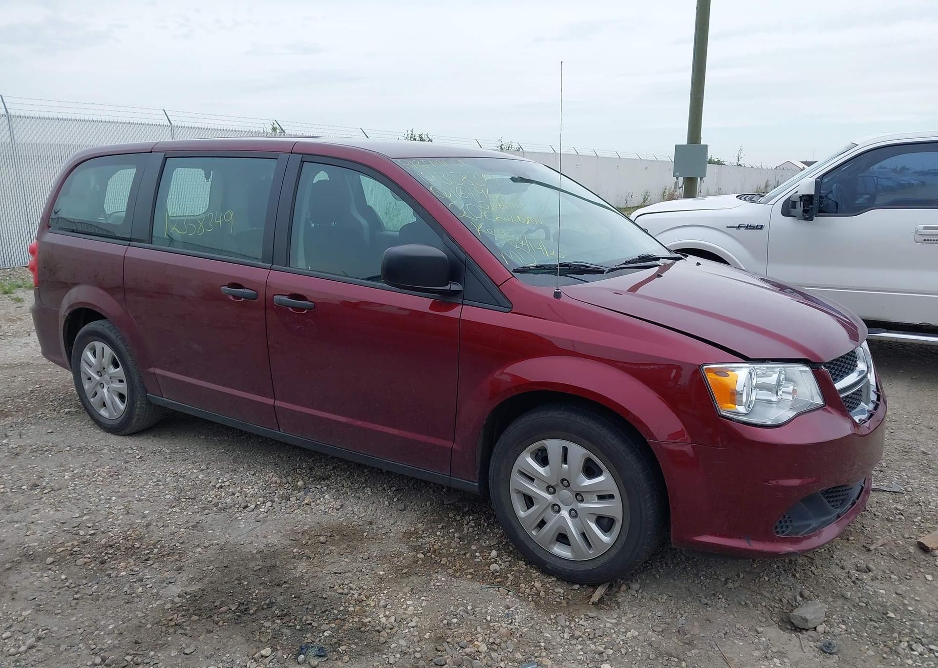 2020 DODGE GRAND CARAVAN SE