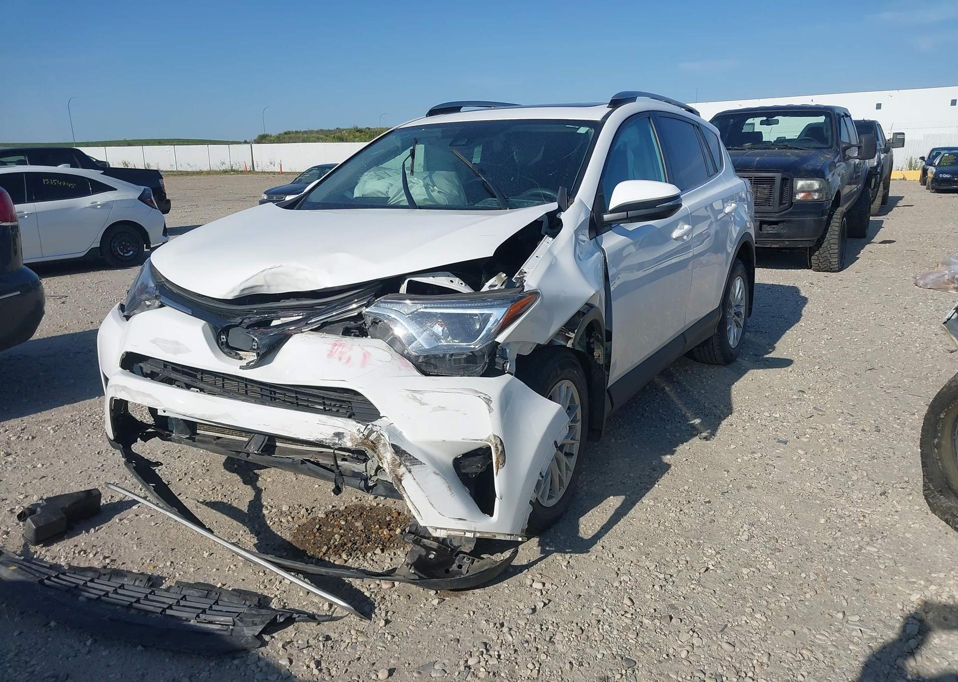 2017 TOYOTA RAV4 XLE