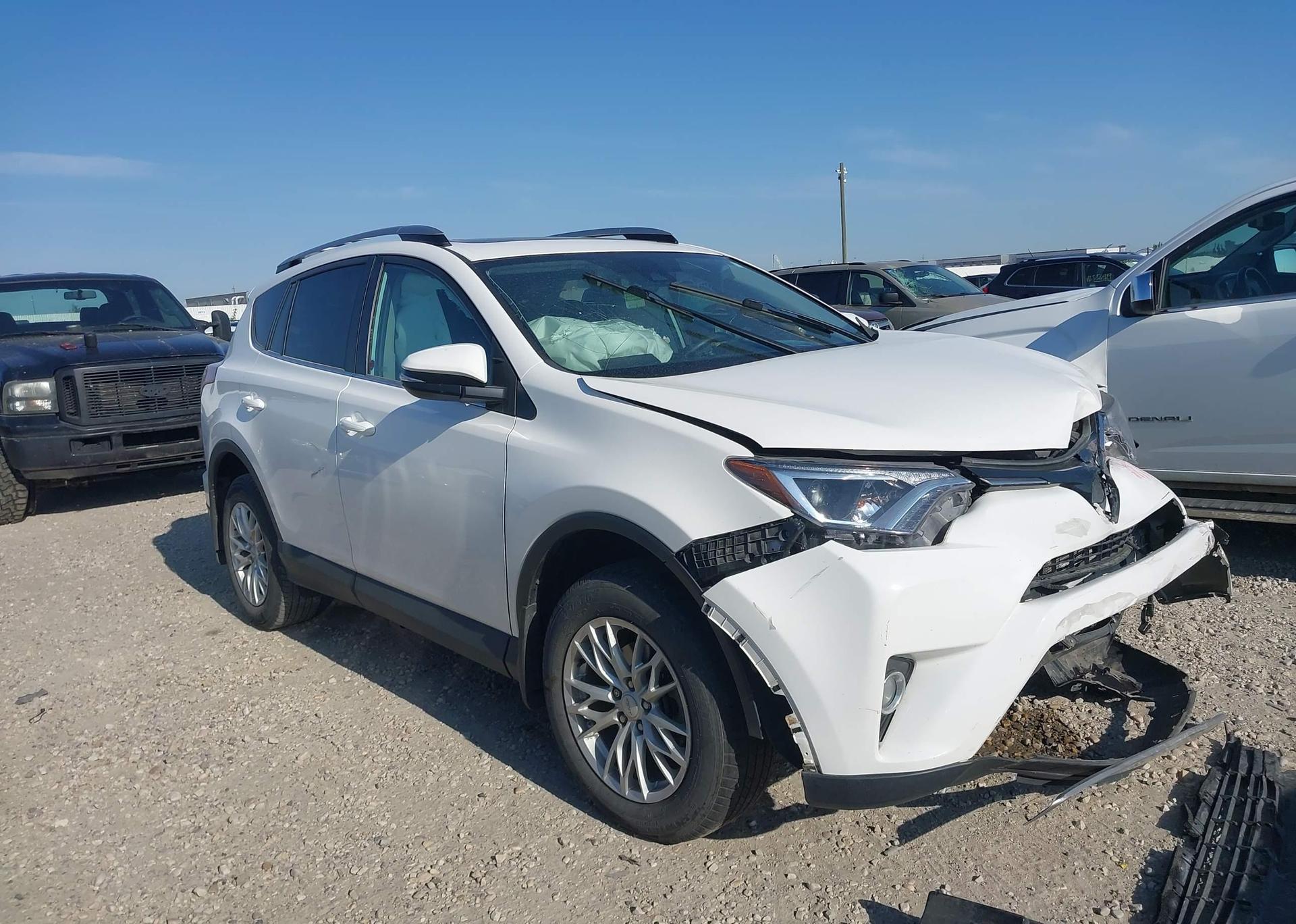 2017 TOYOTA RAV4 XLE