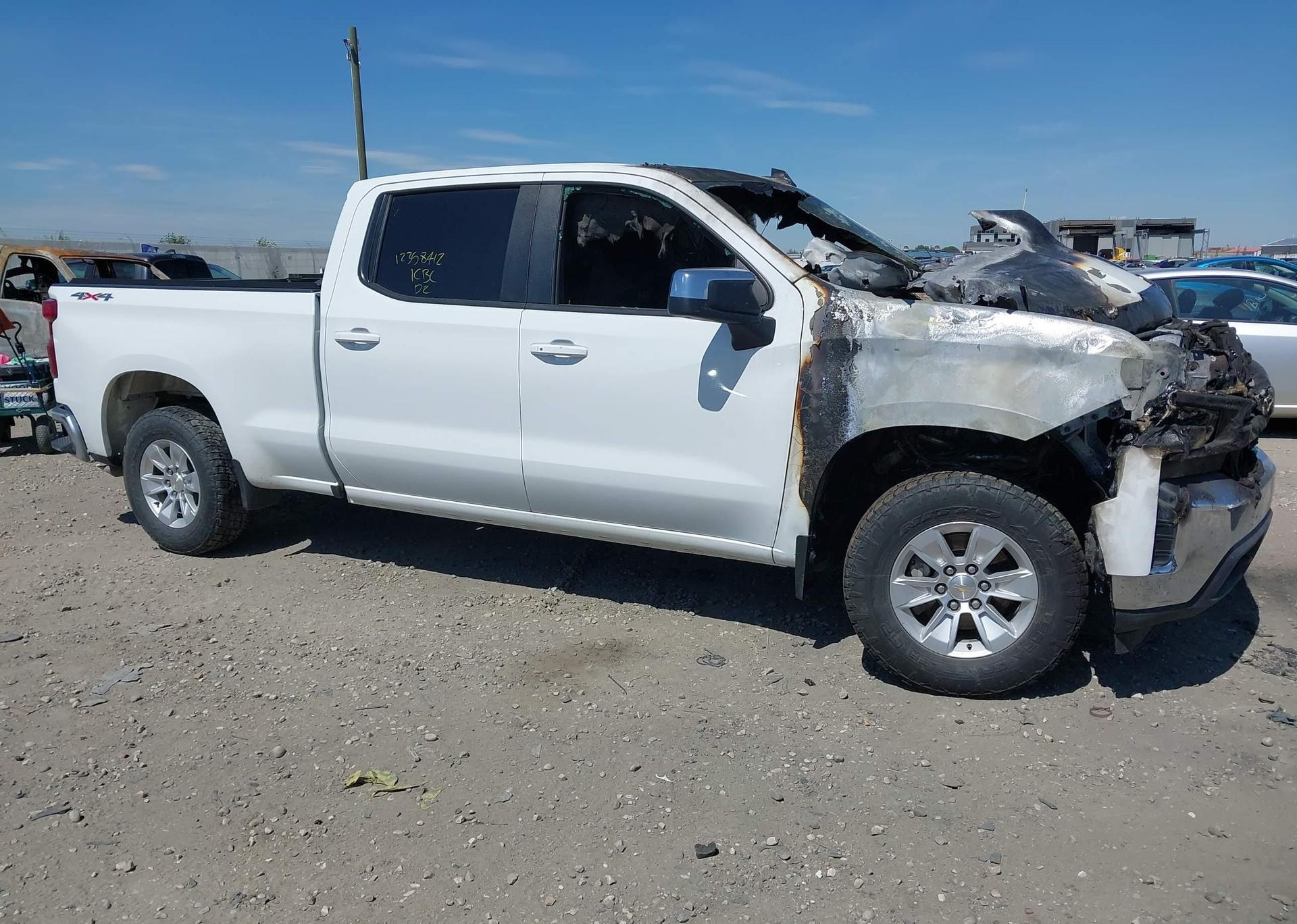 2021 CHEVROLET SILVERADO K1500 LT
