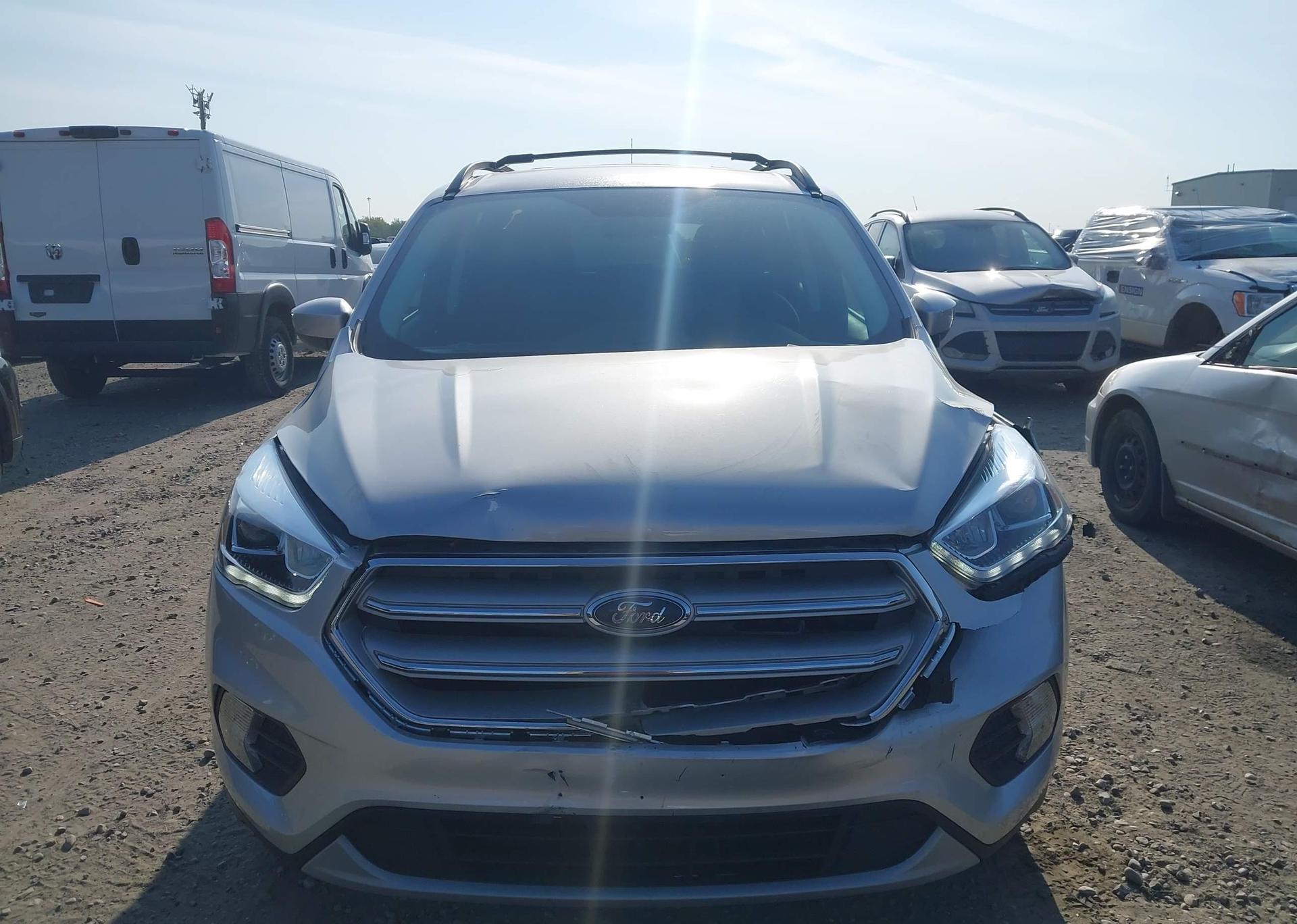2018 FORD ESCAPE SEL