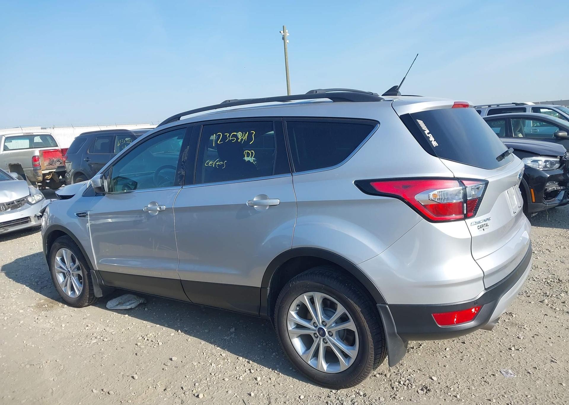 2018 FORD ESCAPE SEL