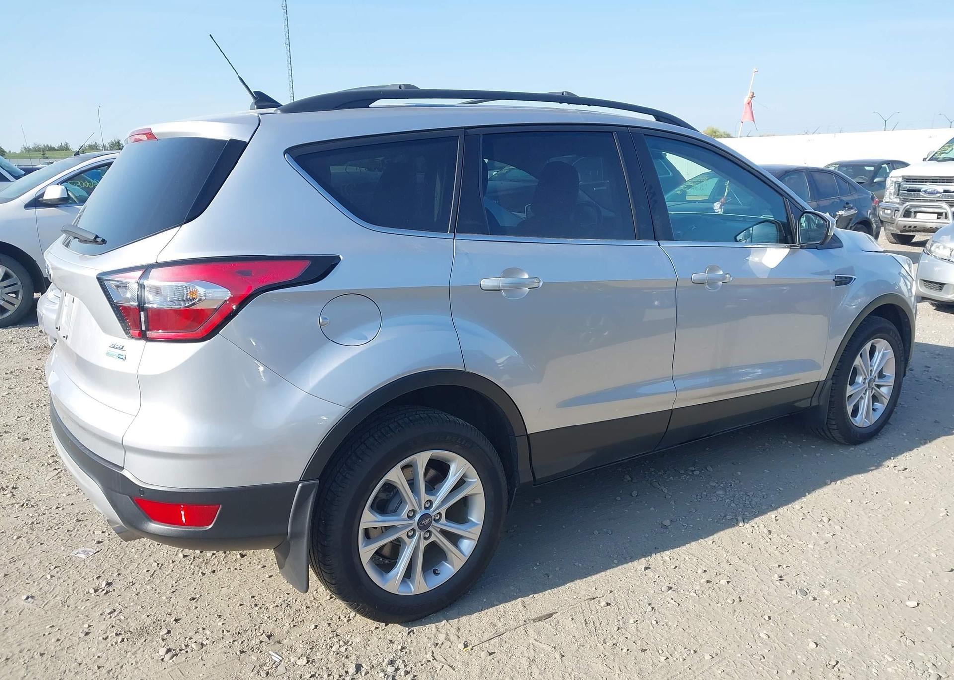 2018 FORD ESCAPE SEL