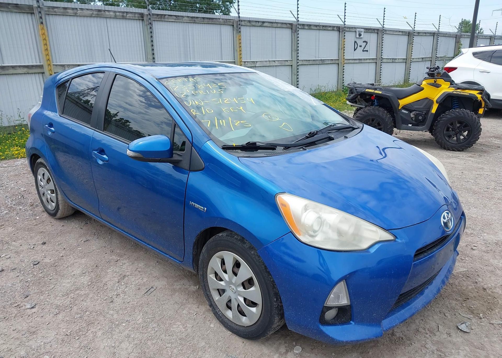 2012 TOYOTA Prius c