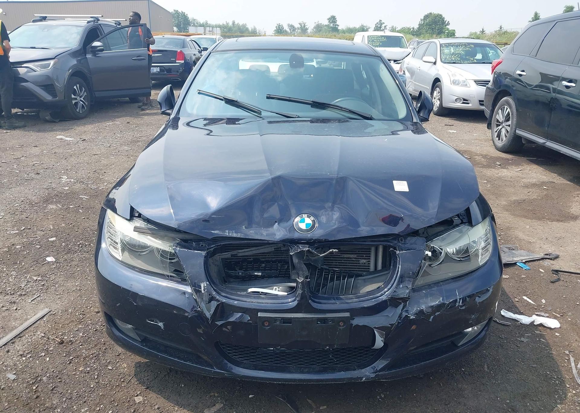 2010 BMW 323 I