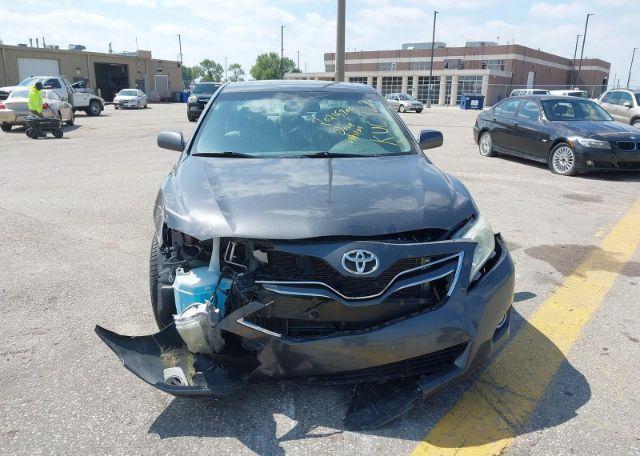 2011 TOYOTA CAMRY XLE