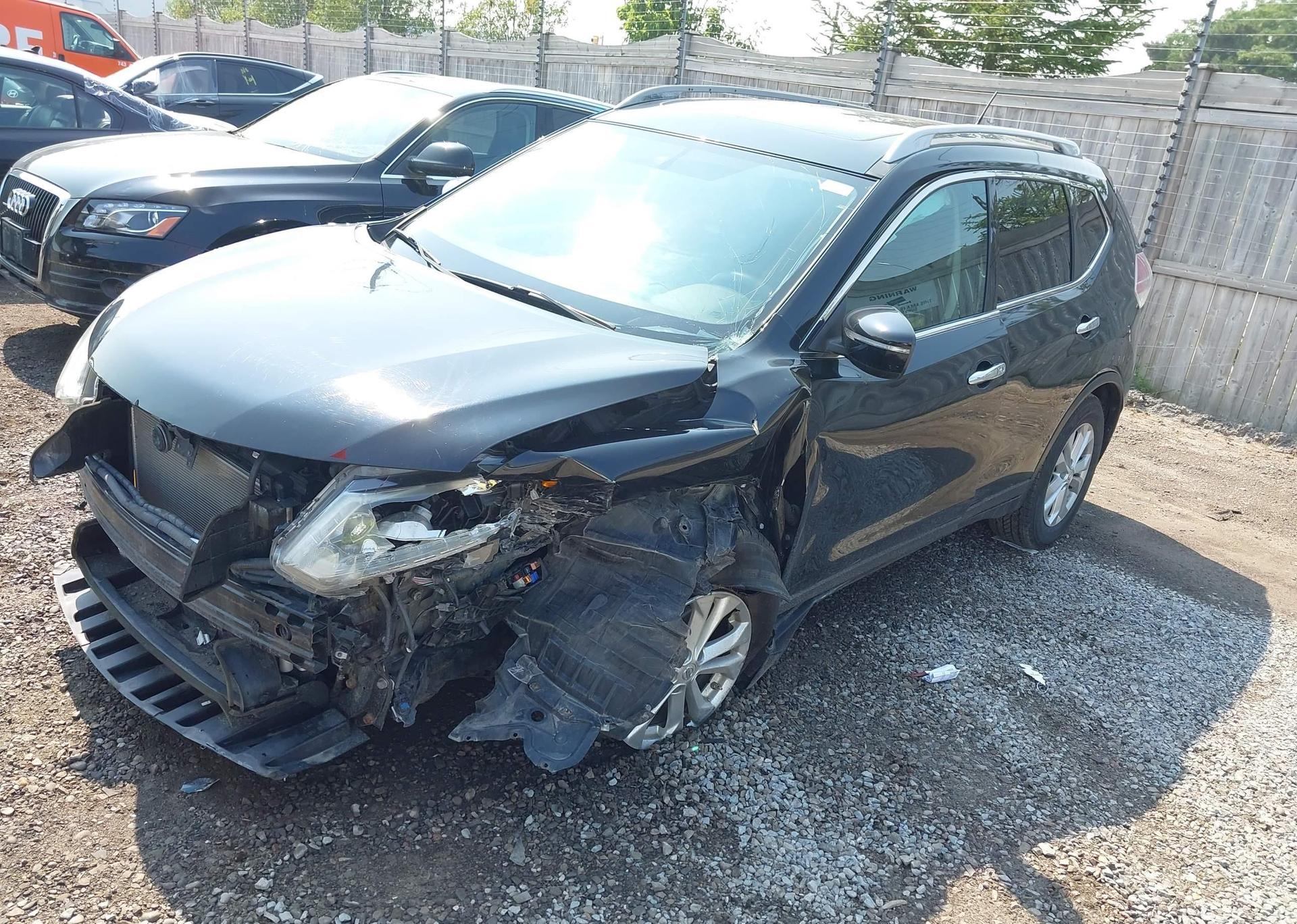 2015 NISSAN ROGUE
