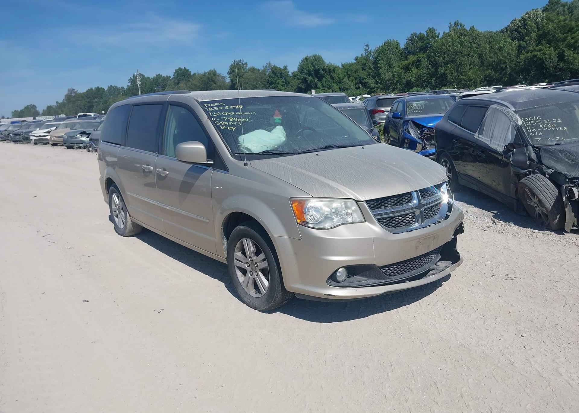 2013 DODGE GRAND CARAVAN CREW