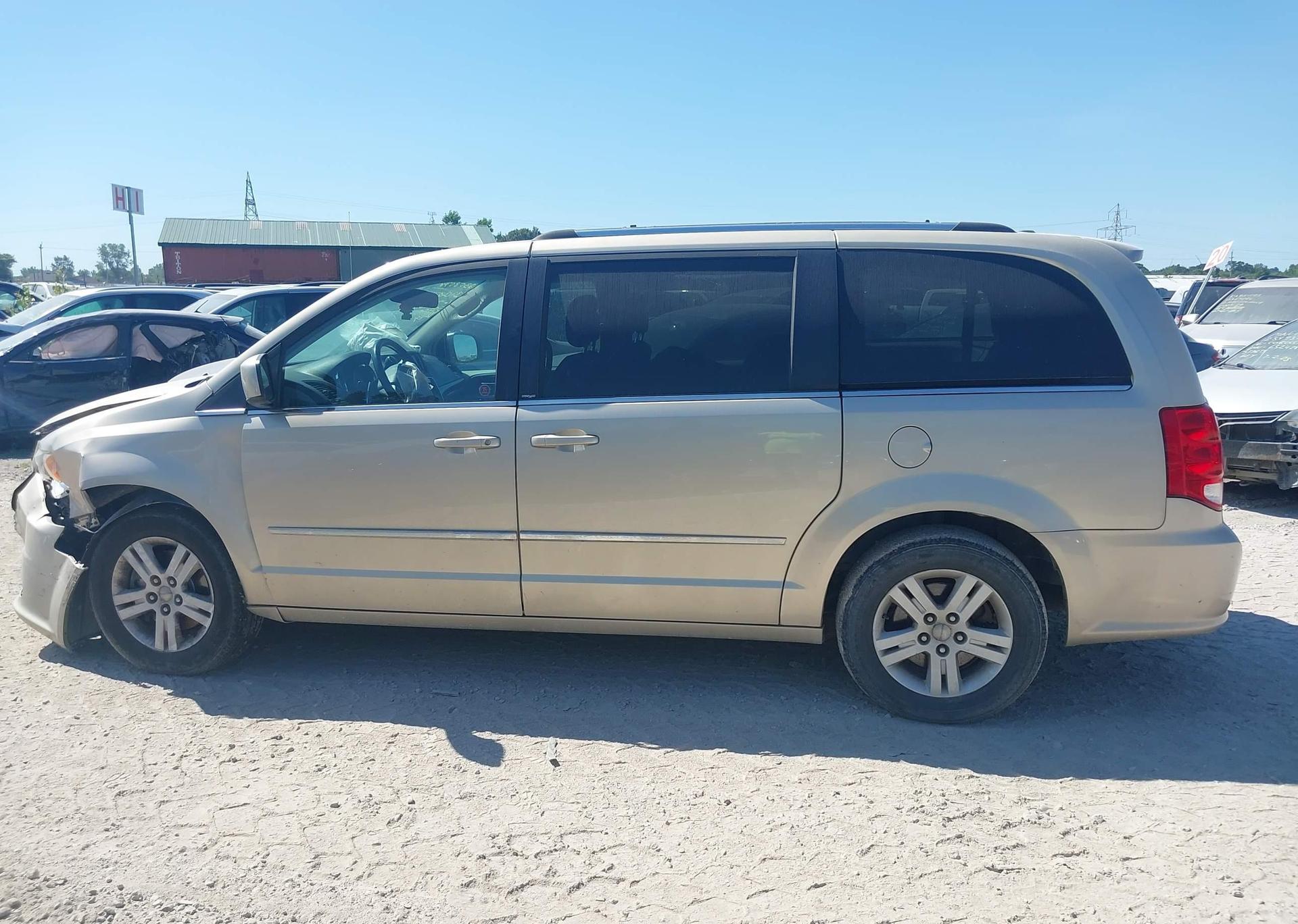 2013 DODGE GRAND CARAVAN CREW