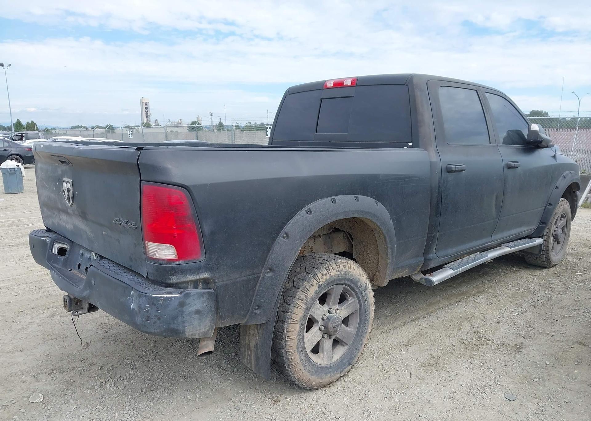 2014 RAM 2500 SLT