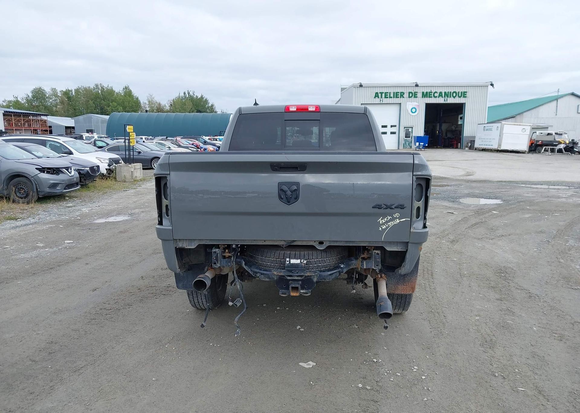 2022 RAM 1500 CLASSIC SLT