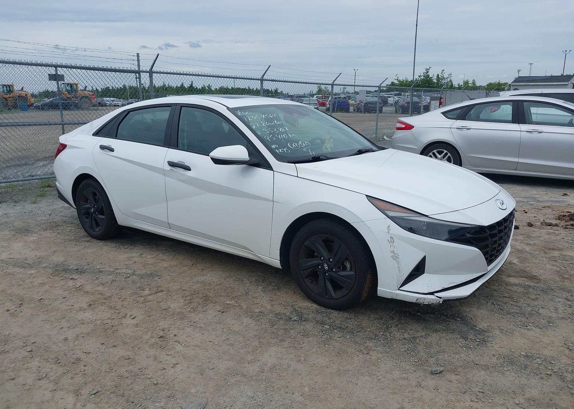 2022 HYUNDAI ELANTRA