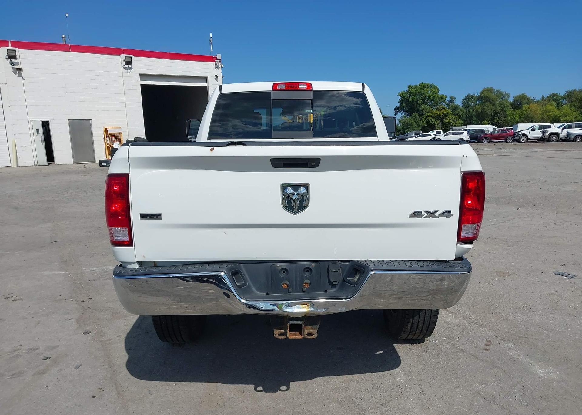 2016 RAM 2500 SLT